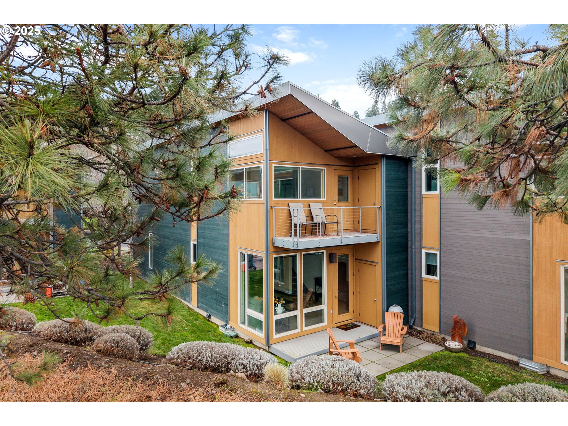 22 MOSIER CREEK PL Unit: 22