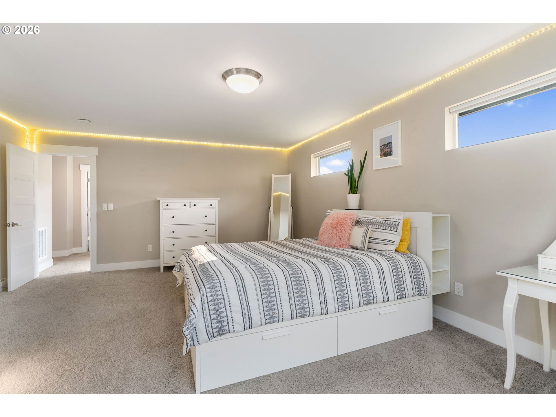 315 NW WEDRICK DR
