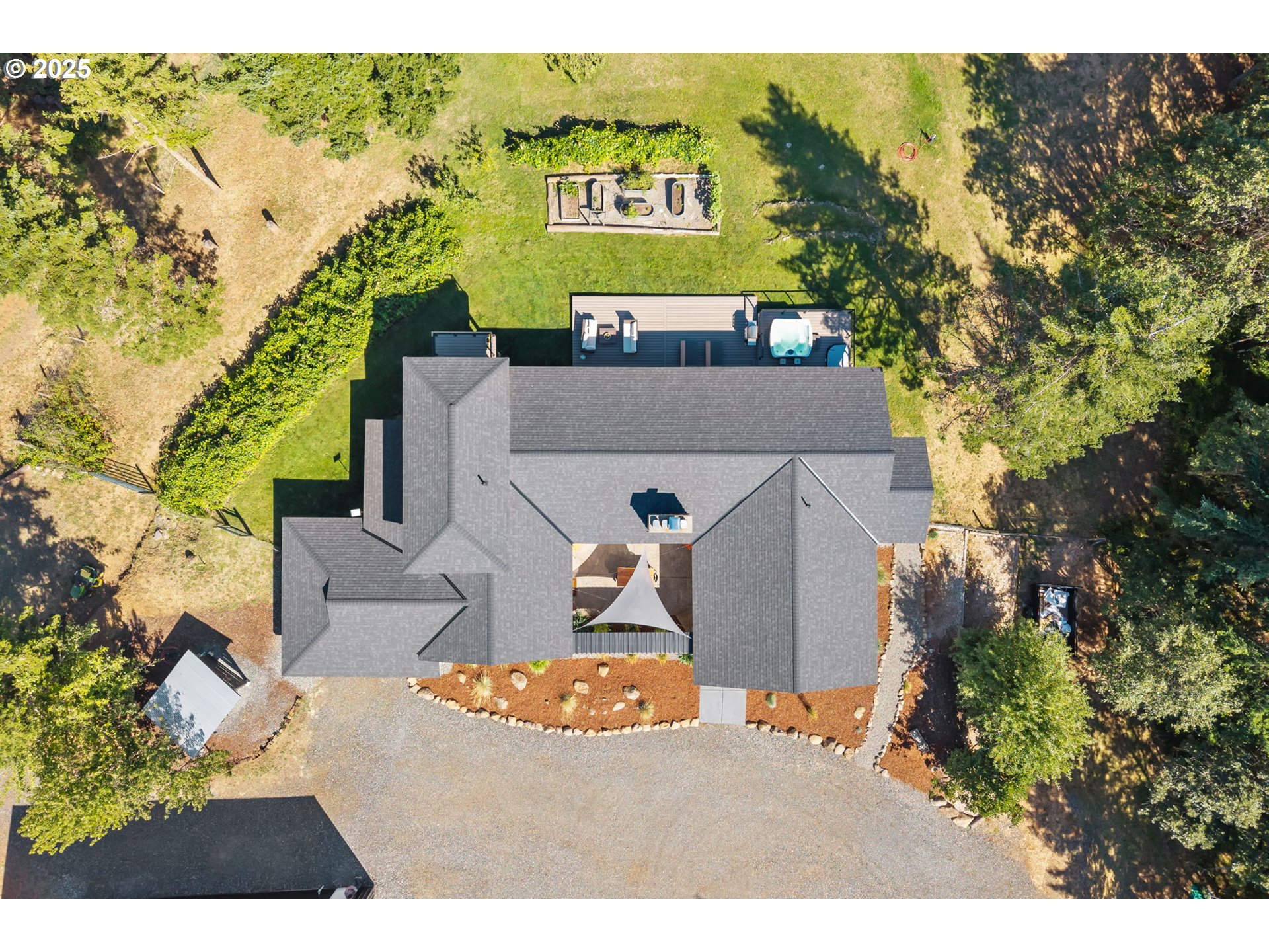 5160 YORK HILL DR