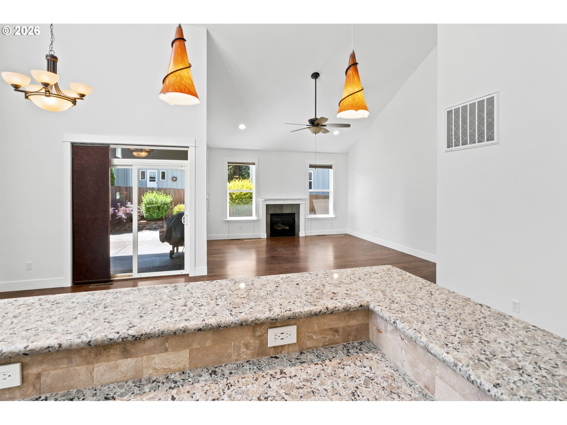 940 Makena LN