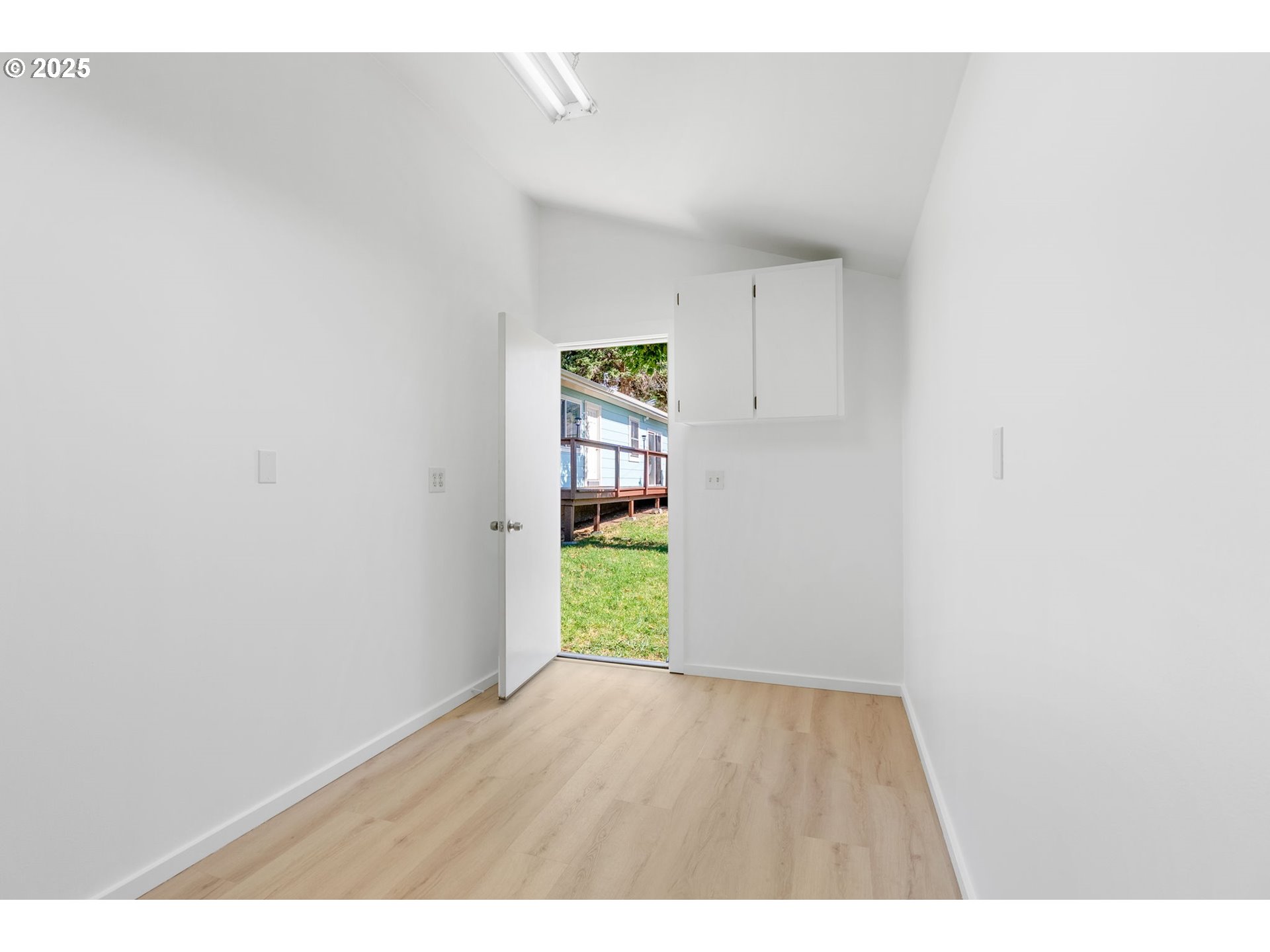 626 COLUMBIA AVE