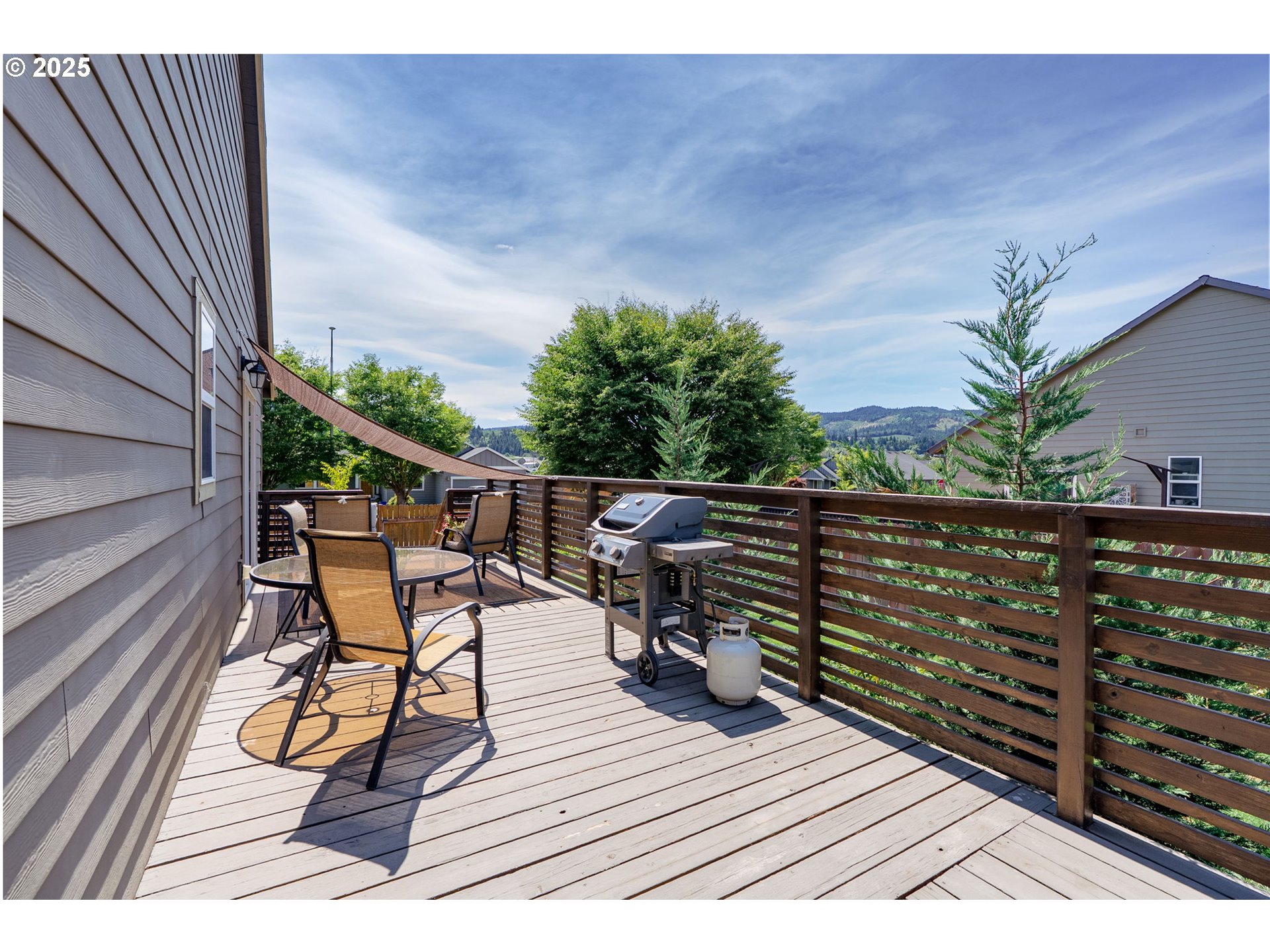 3529 JONES LOOP