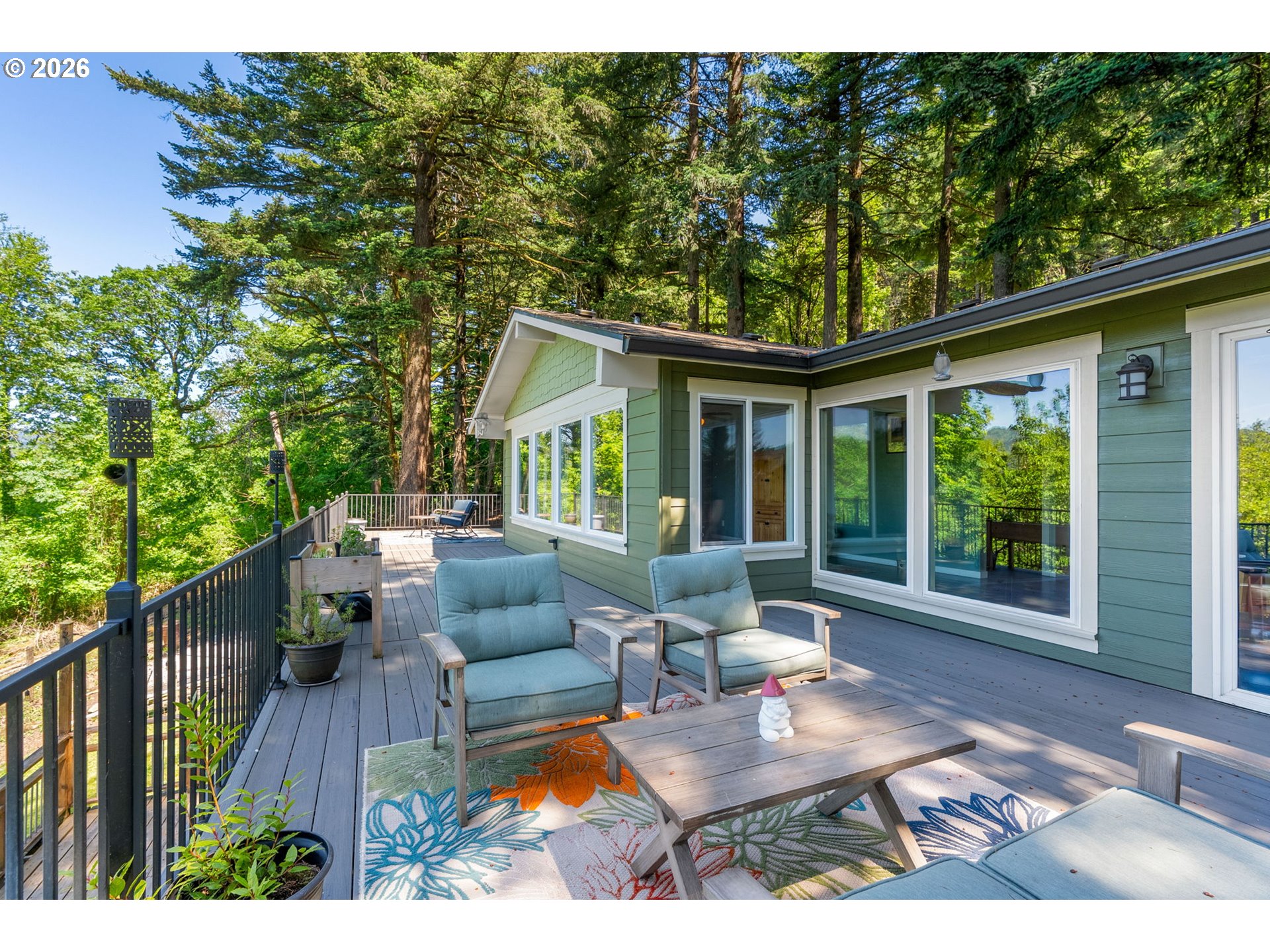 47645 E COLUMBIA RIVER HWY