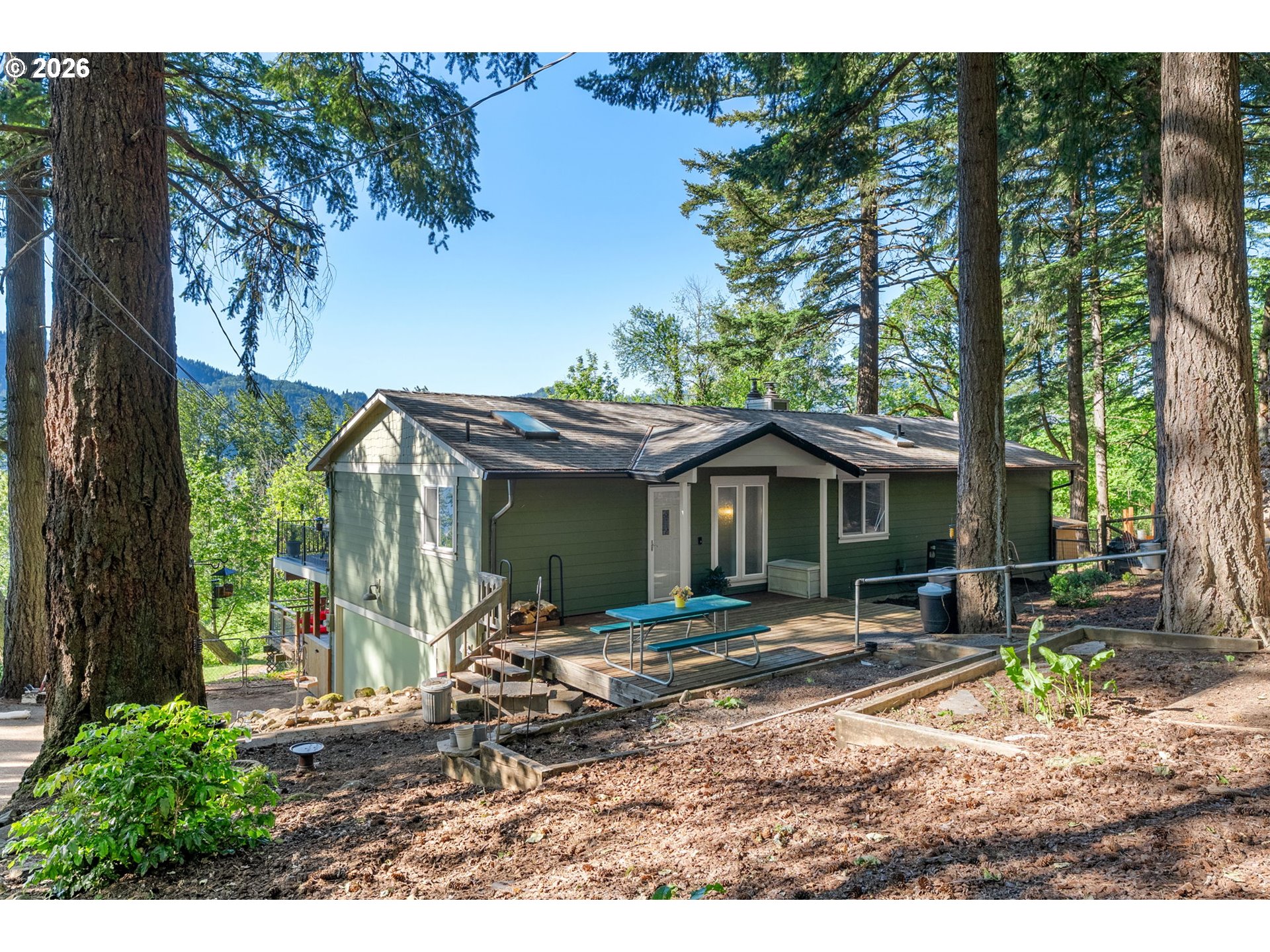 47645 E COLUMBIA RIVER HWY