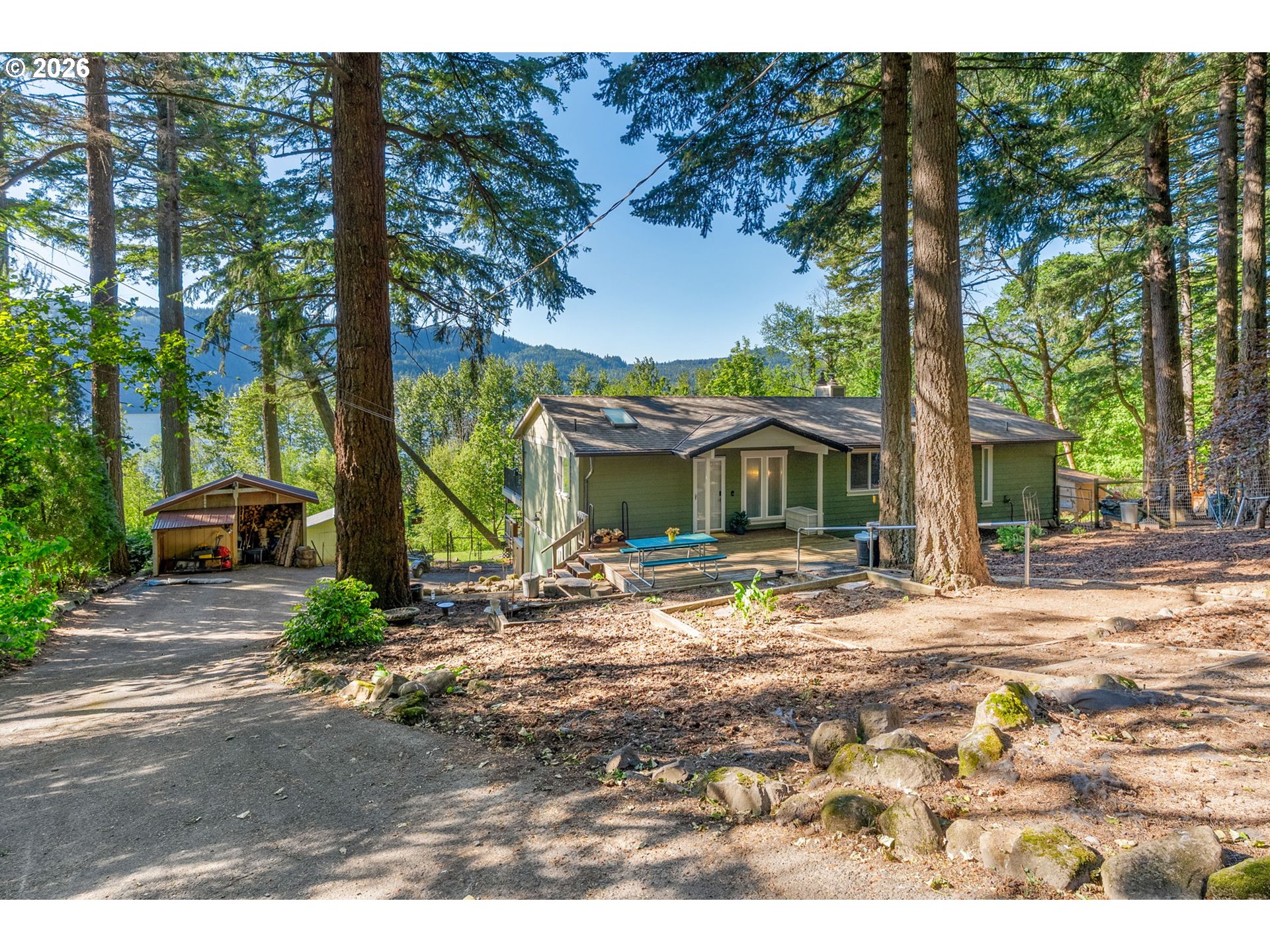 47645 E COLUMBIA RIVER HWY