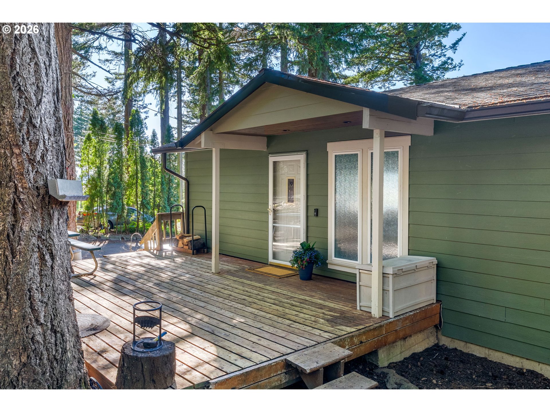47645 E COLUMBIA RIVER HWY