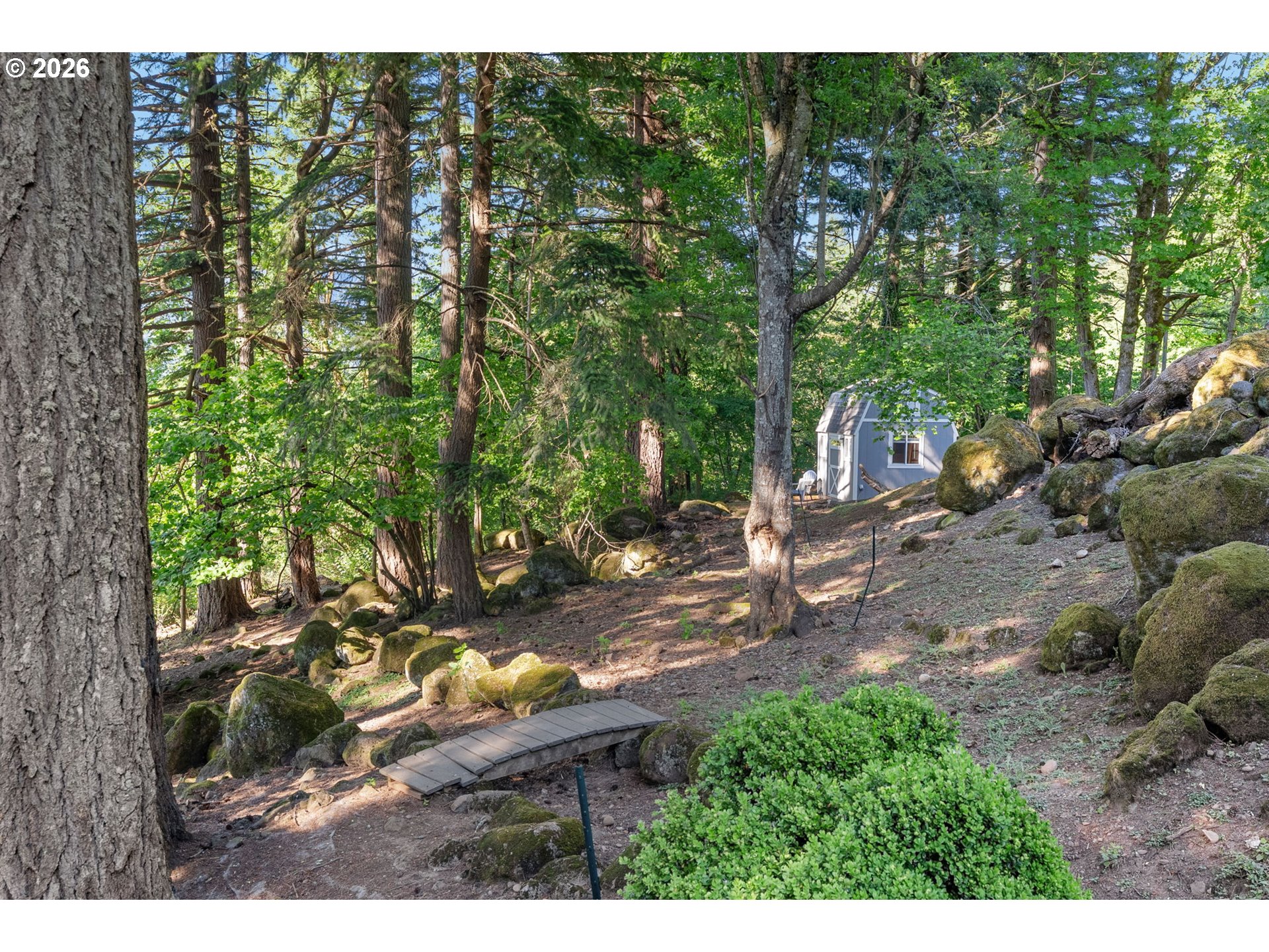 47645 E COLUMBIA RIVER HWY