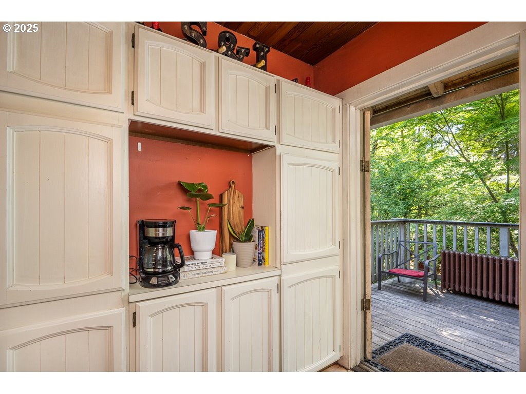 3405 WINE COUNTRY AVE