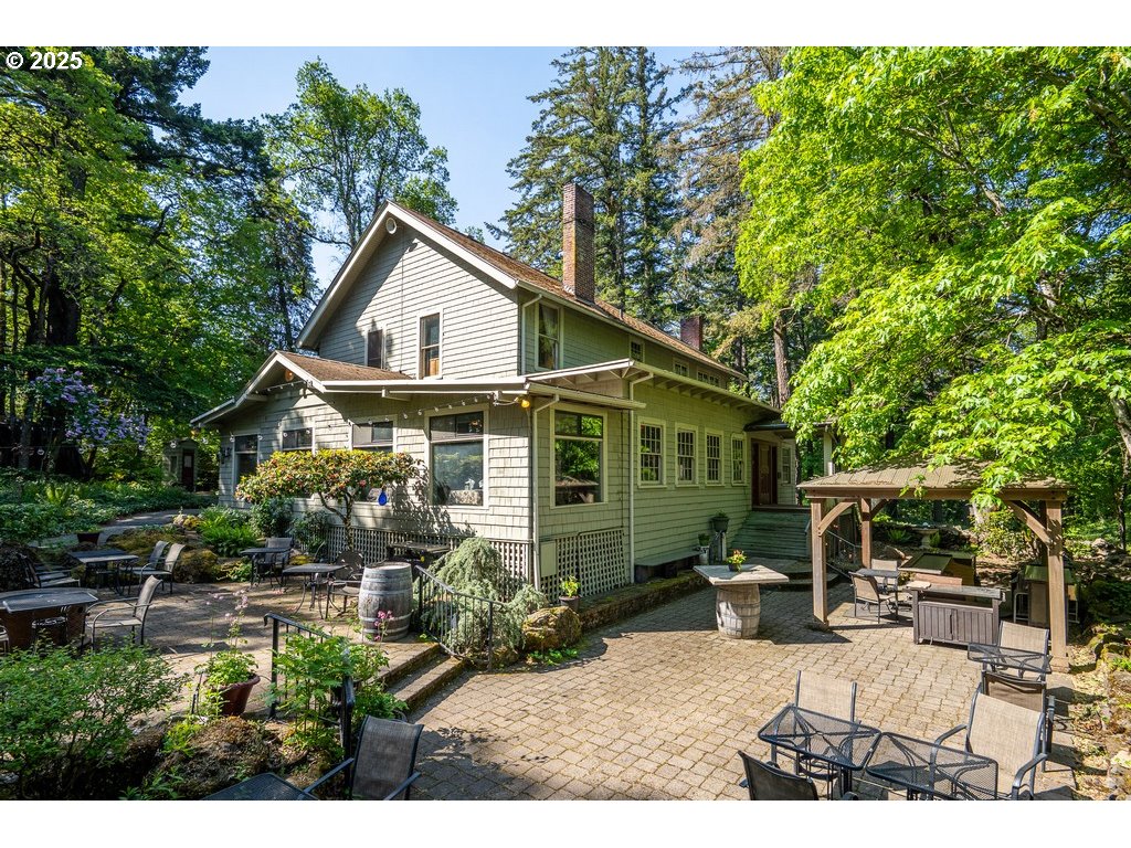 3405 WINE COUNTRY AVE