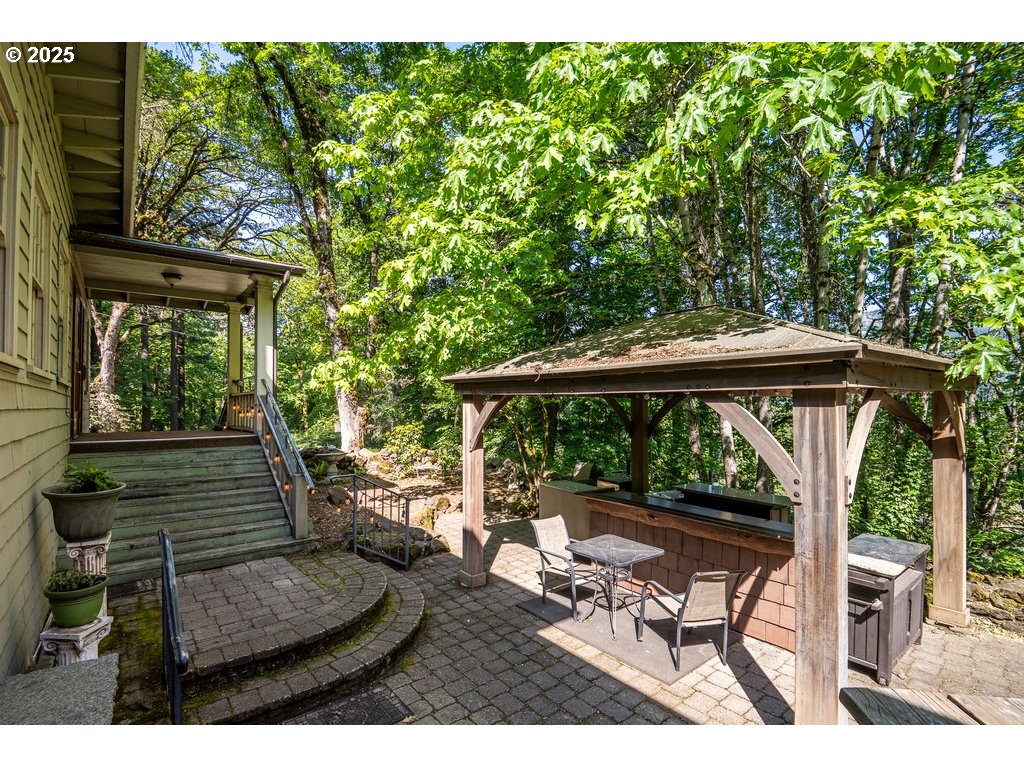 3405 WINE COUNTRY AVE