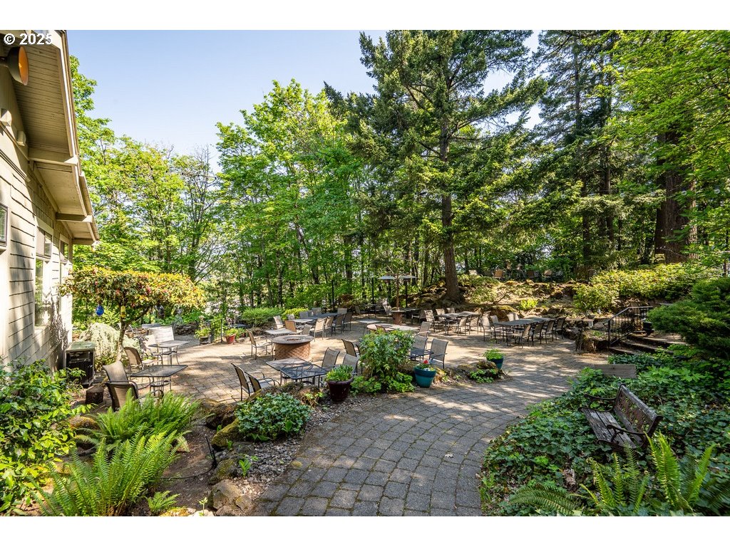 3405 WINE COUNTRY AVE