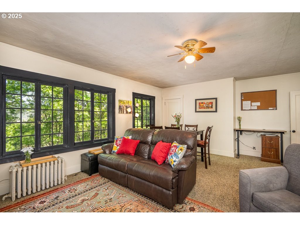 3405 WINE COUNTRY AVE