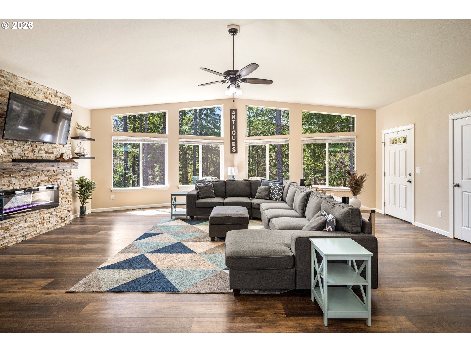 1452 LACOCK KELCHNER RD