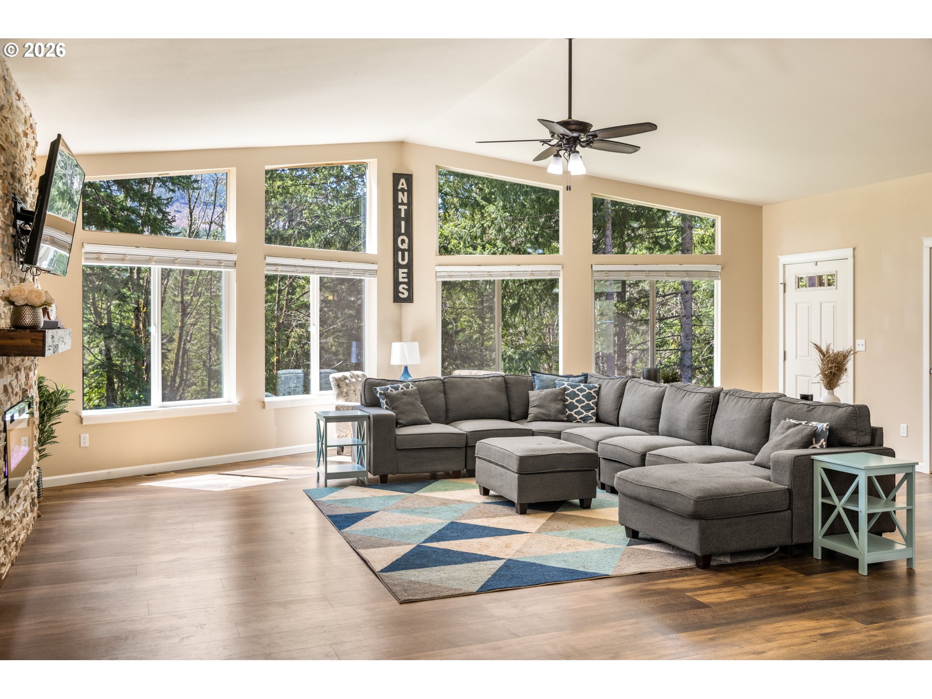 1452 LACOCK KELCHNER RD