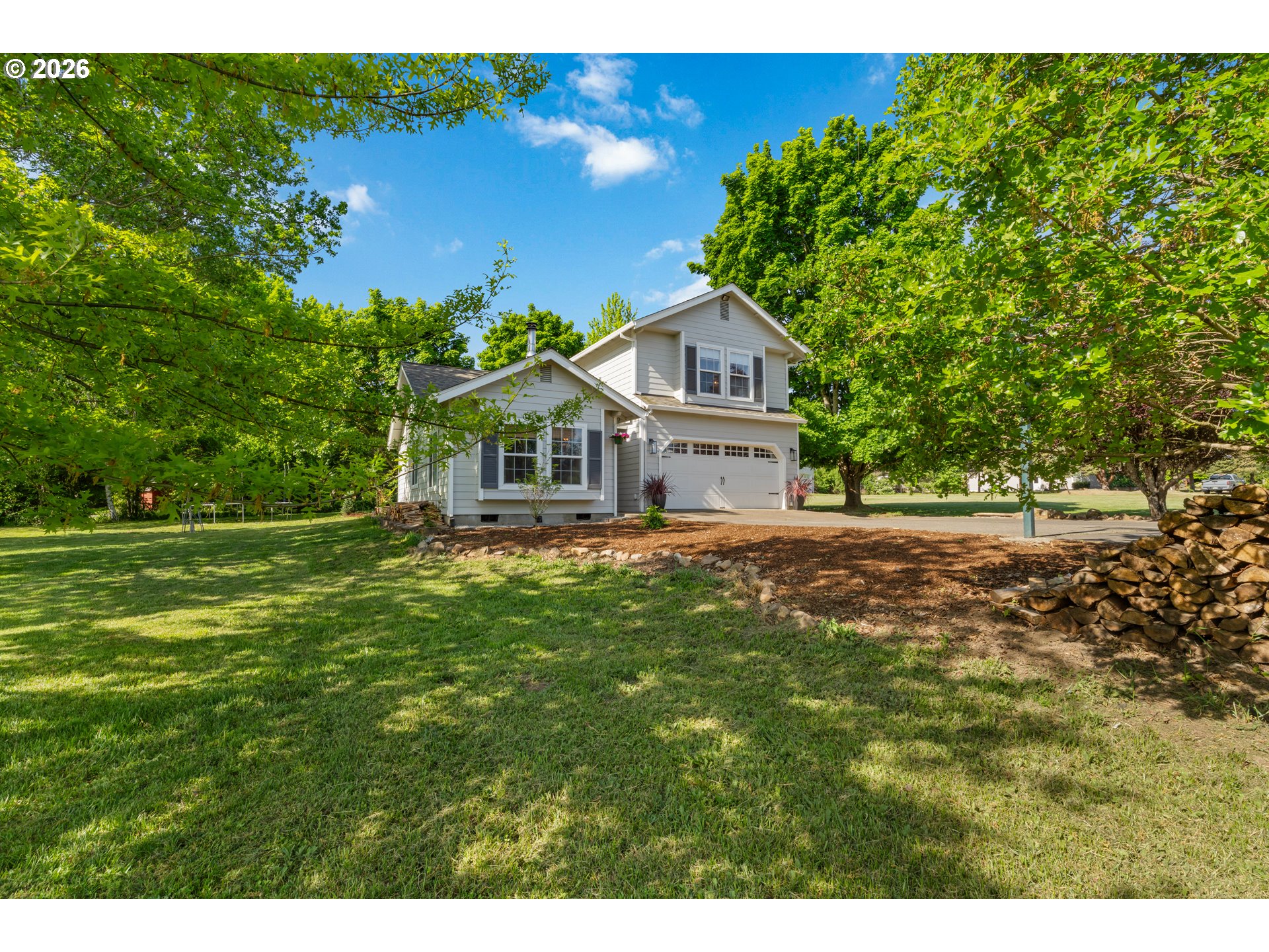 1051 CANNON DR