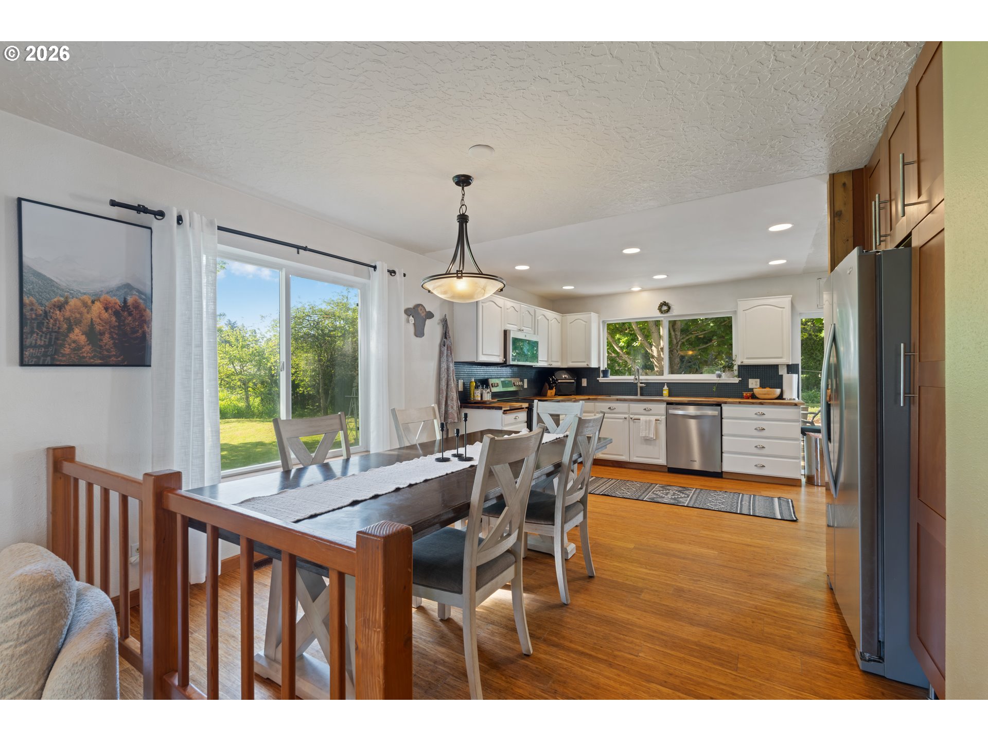 1051 CANNON DR