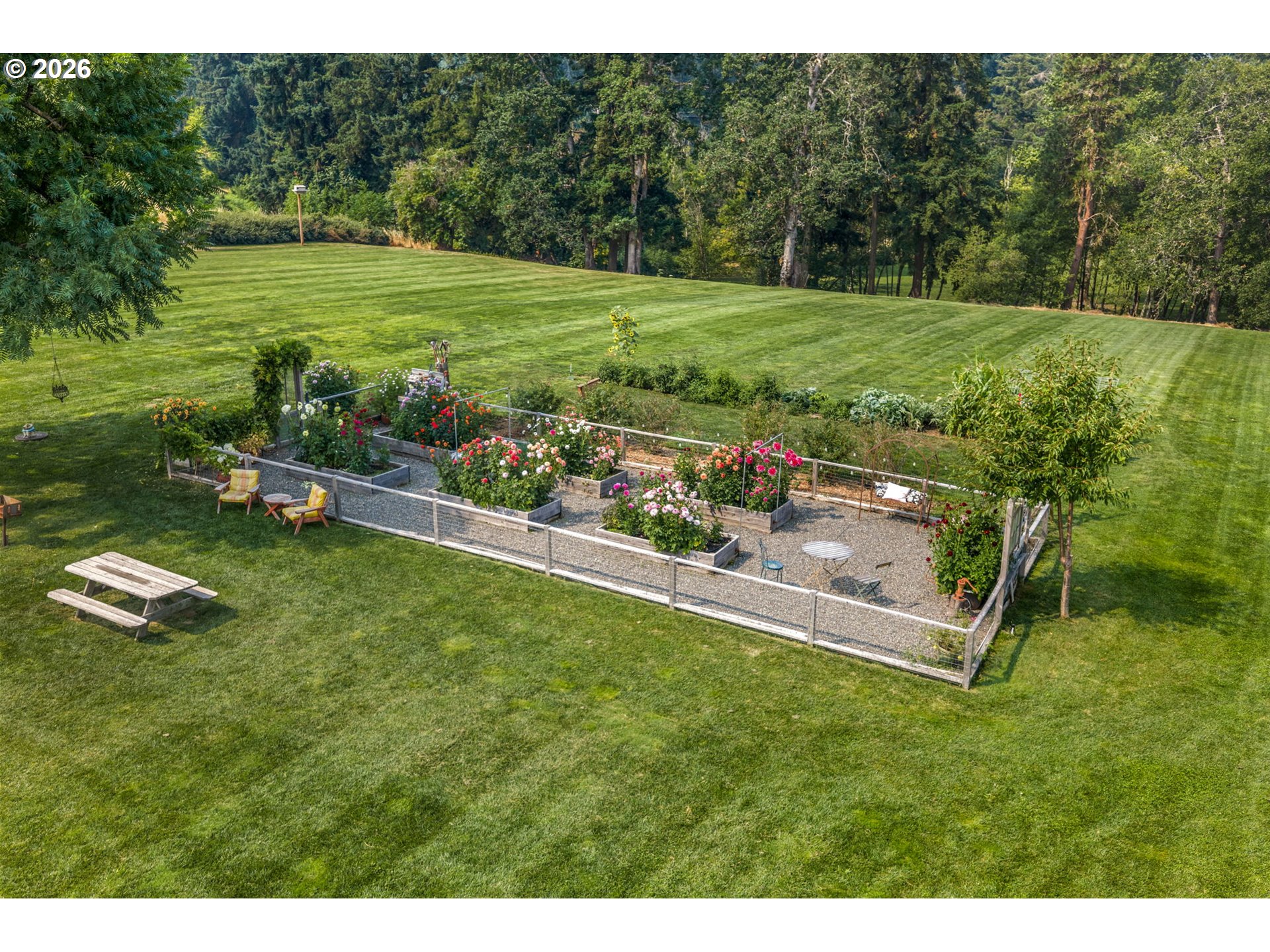 3386 WYEAST RD