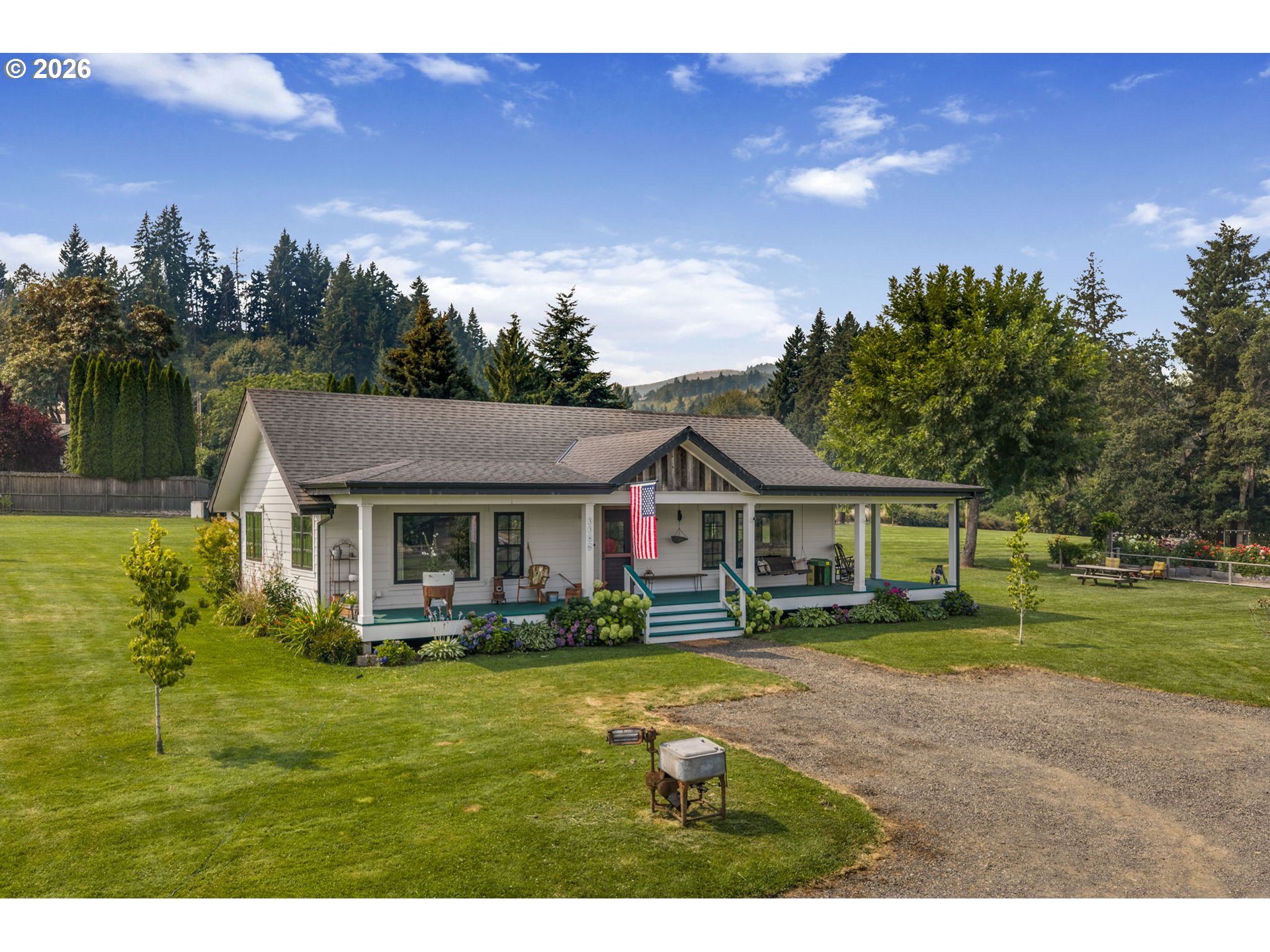 3386 WYEAST RD