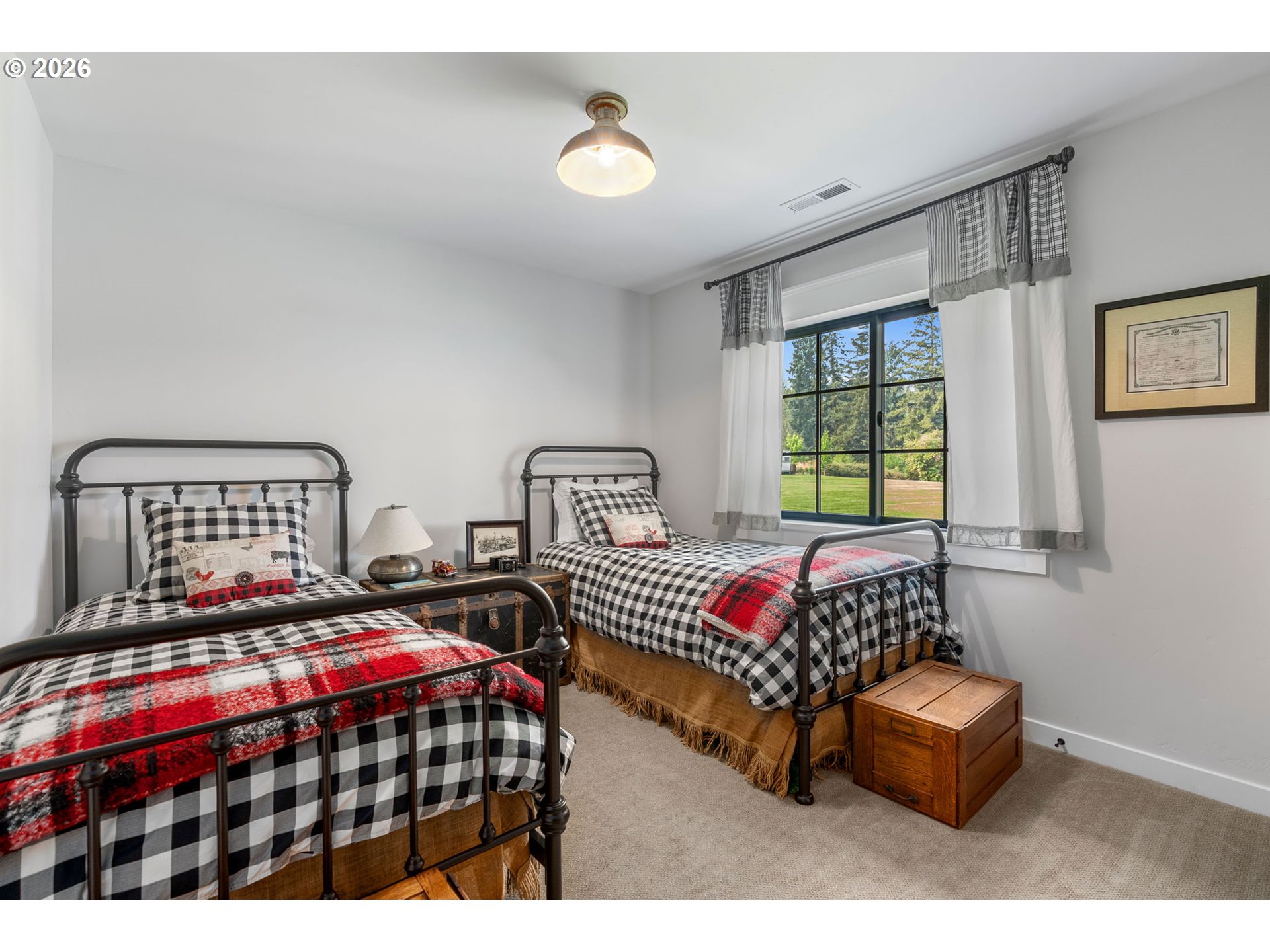 3386 WYEAST RD