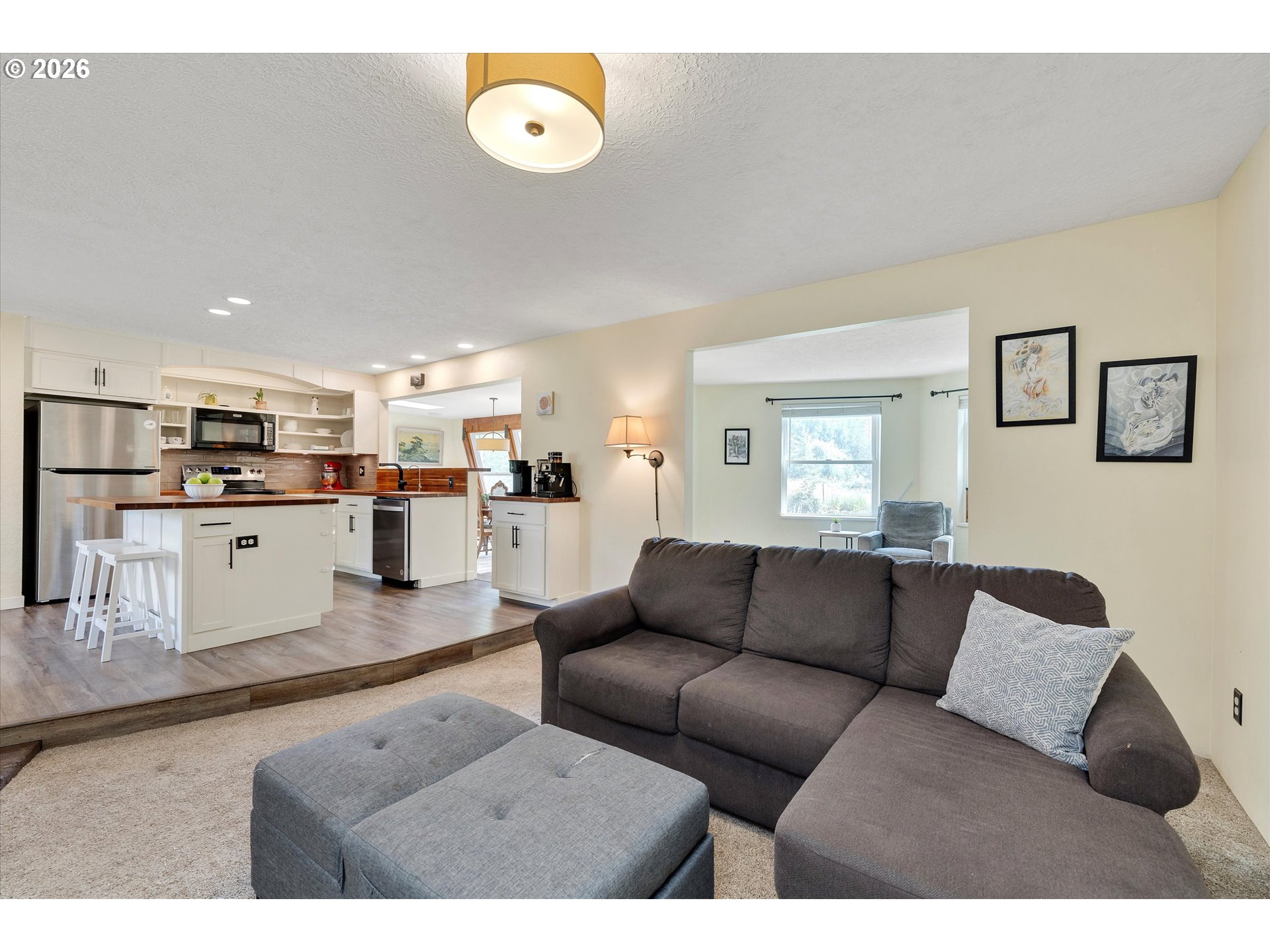 1041 CANNON DR