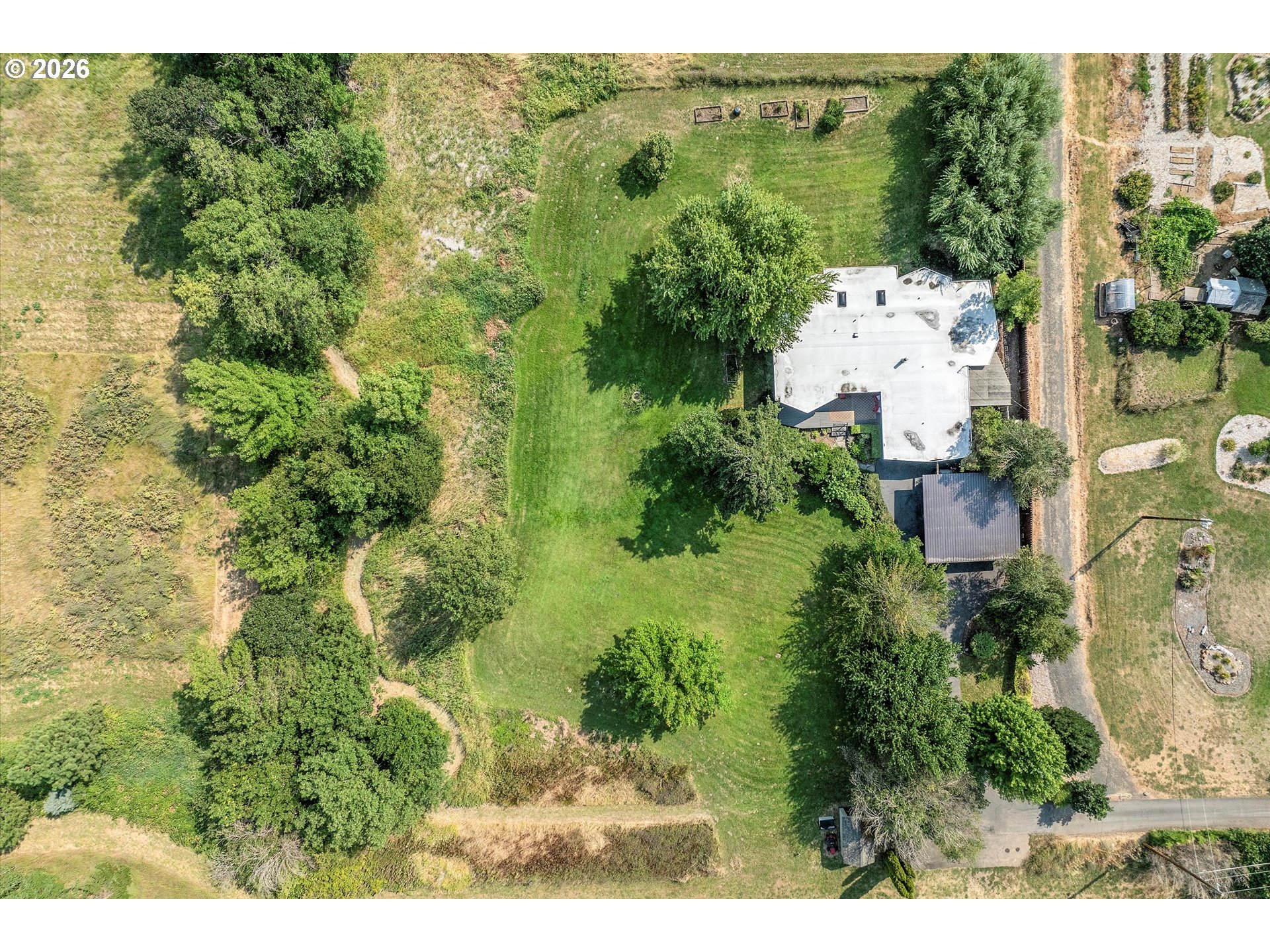 1041 CANNON DR