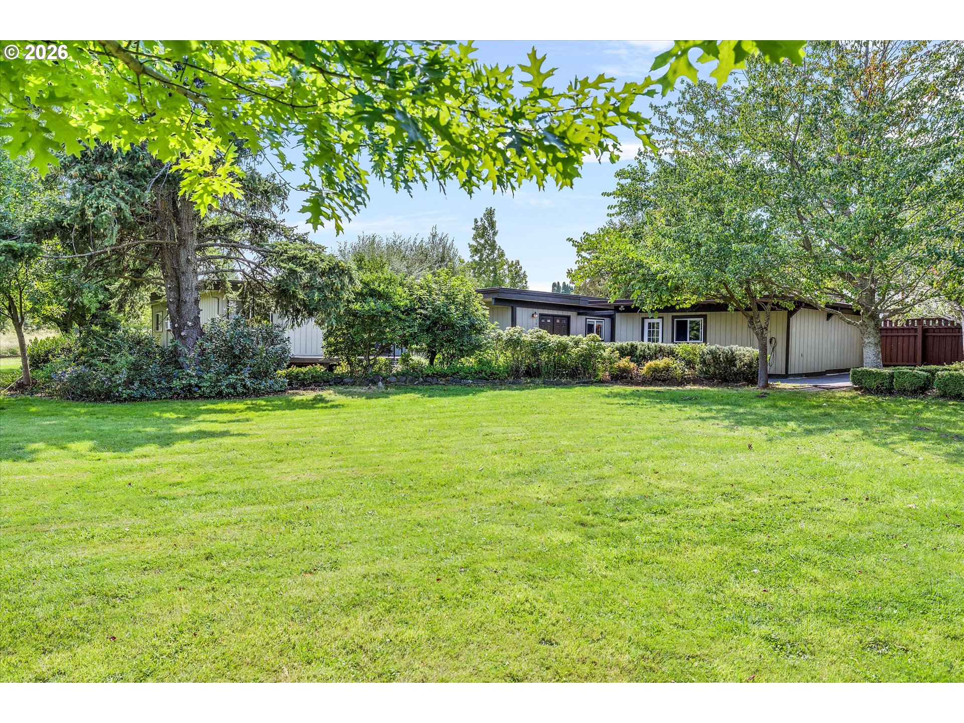 1041 CANNON DR