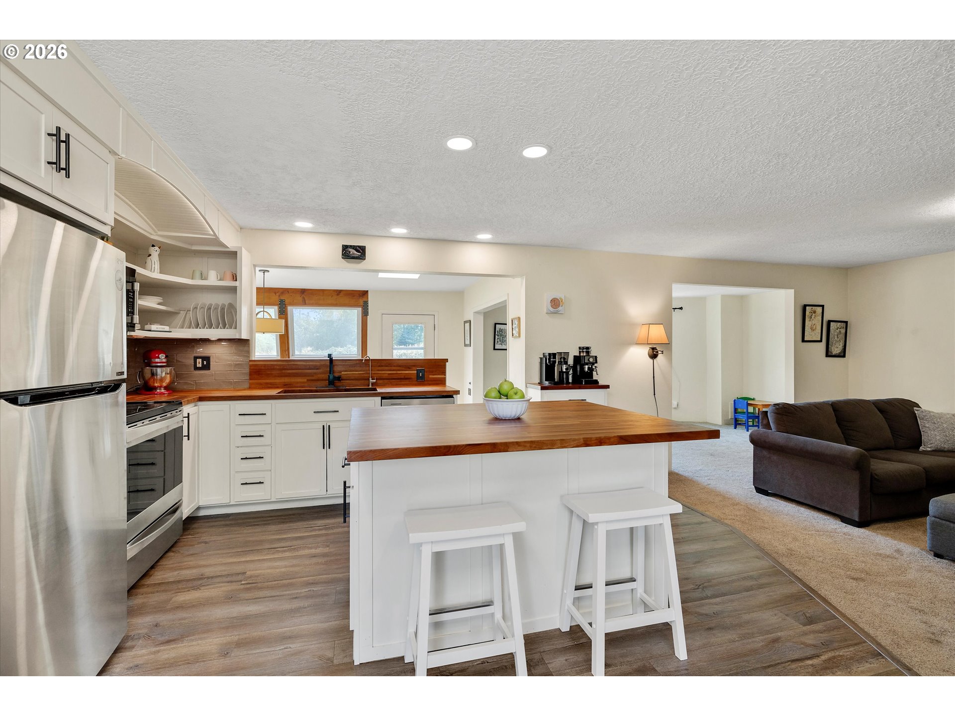 1041 CANNON DR
