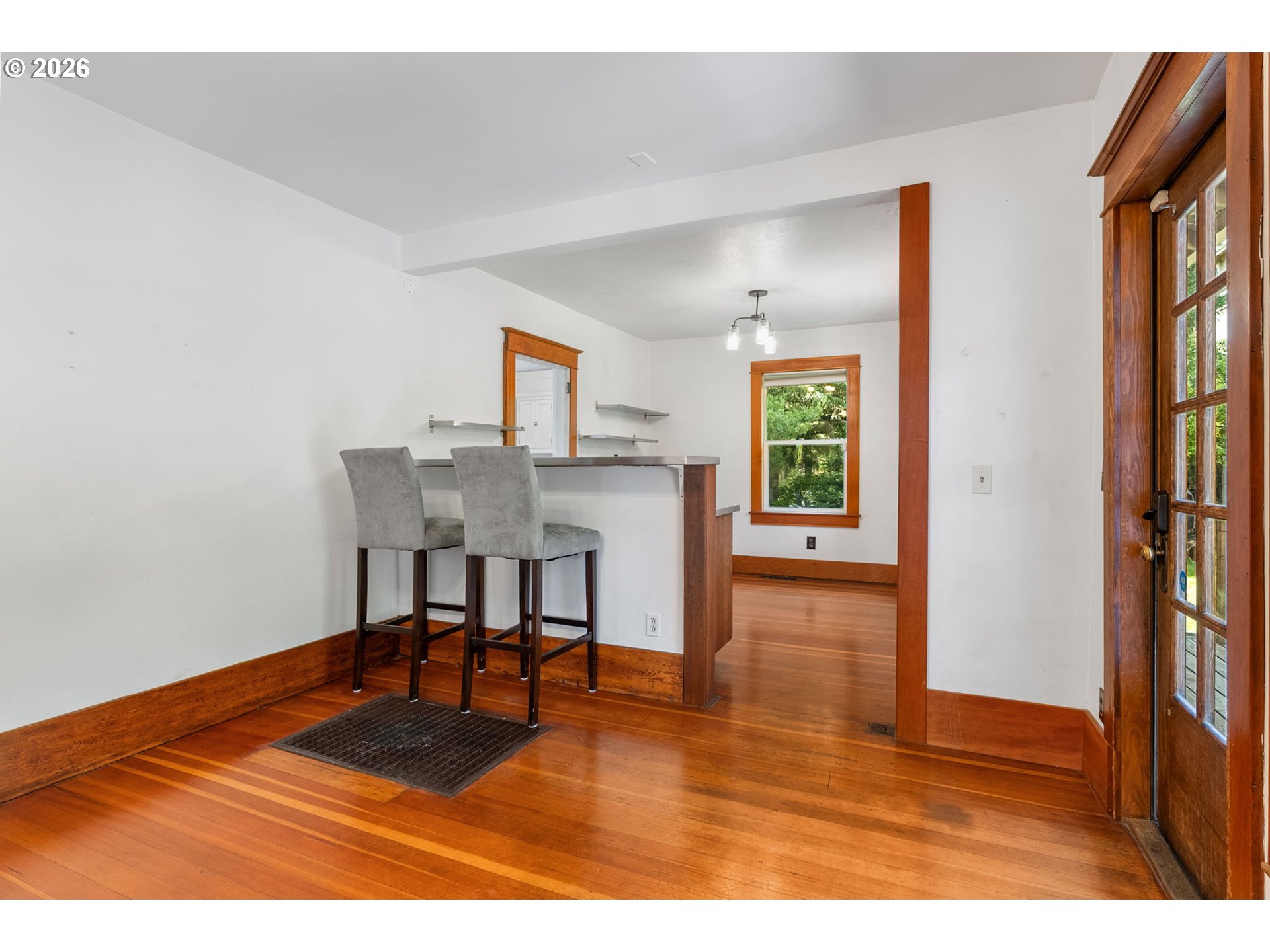 1517 COLUMBIA
