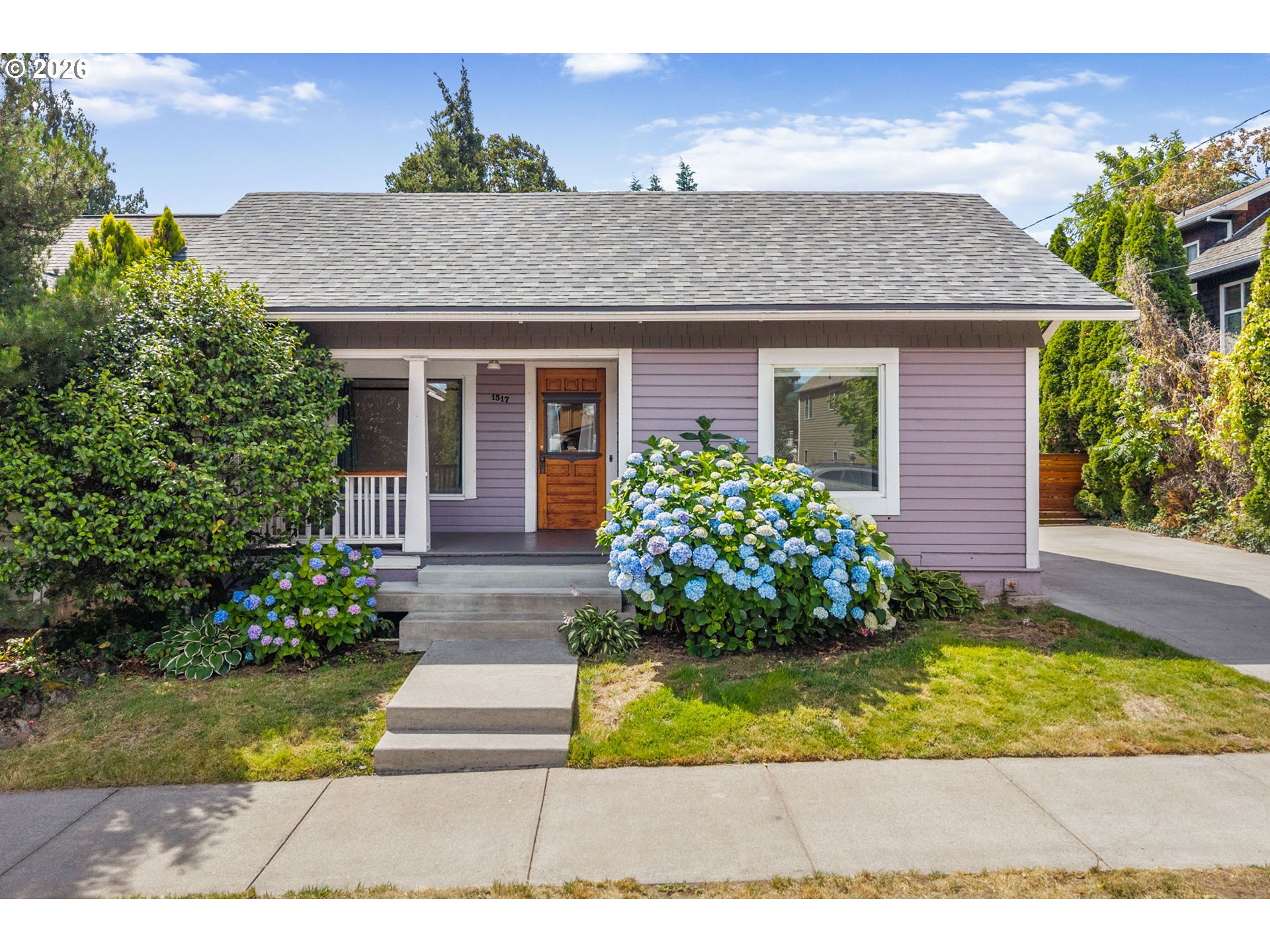 1517 COLUMBIA