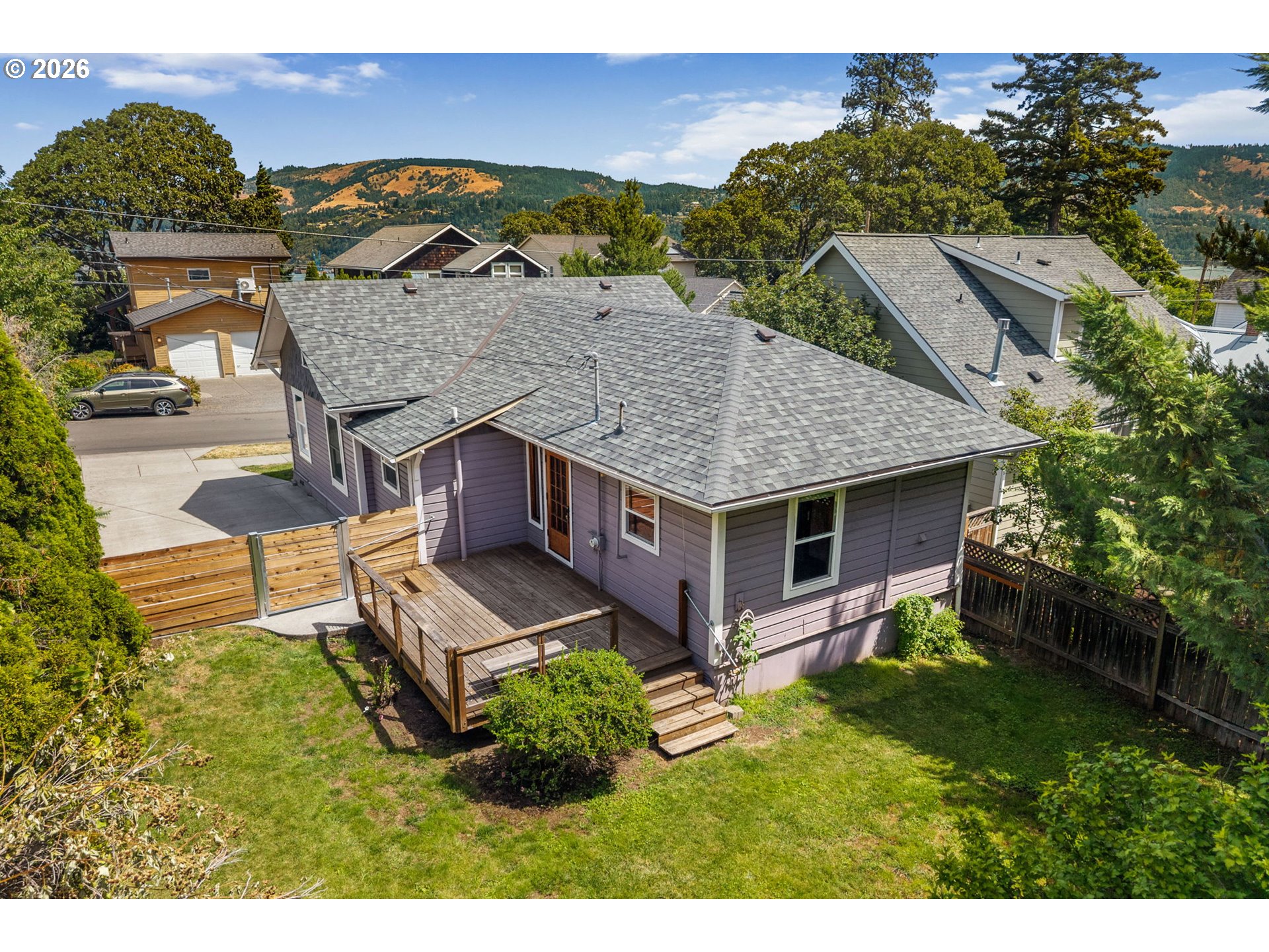1517 COLUMBIA
