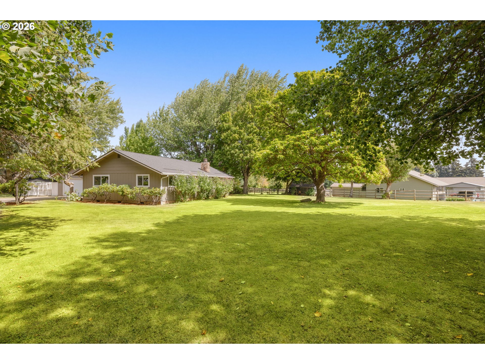 891 FRANKTON RD