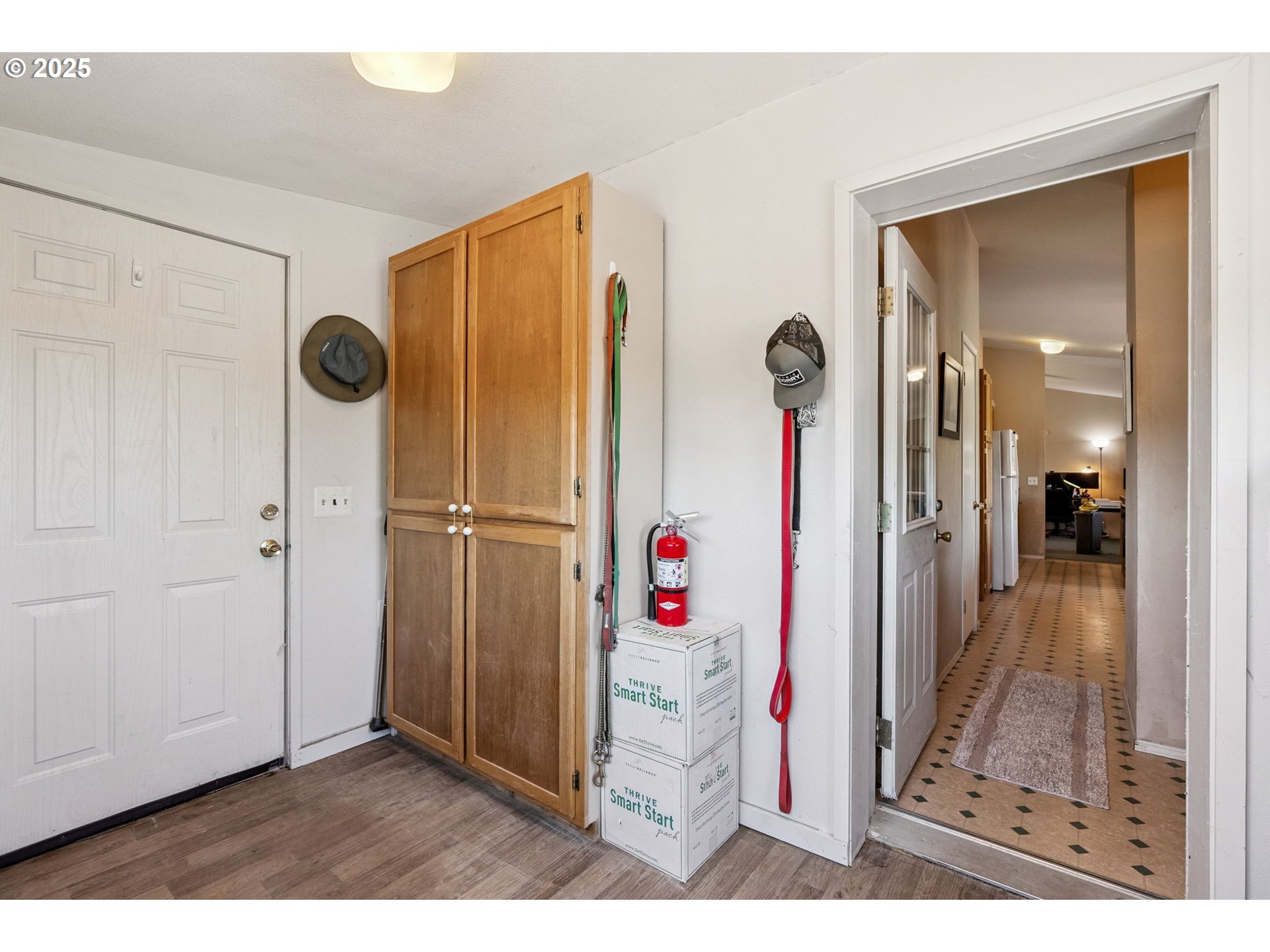 115 SUNSET DR