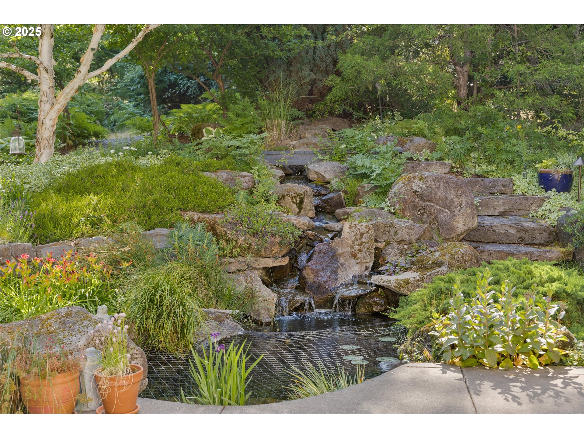 325 RIO VISTA DR