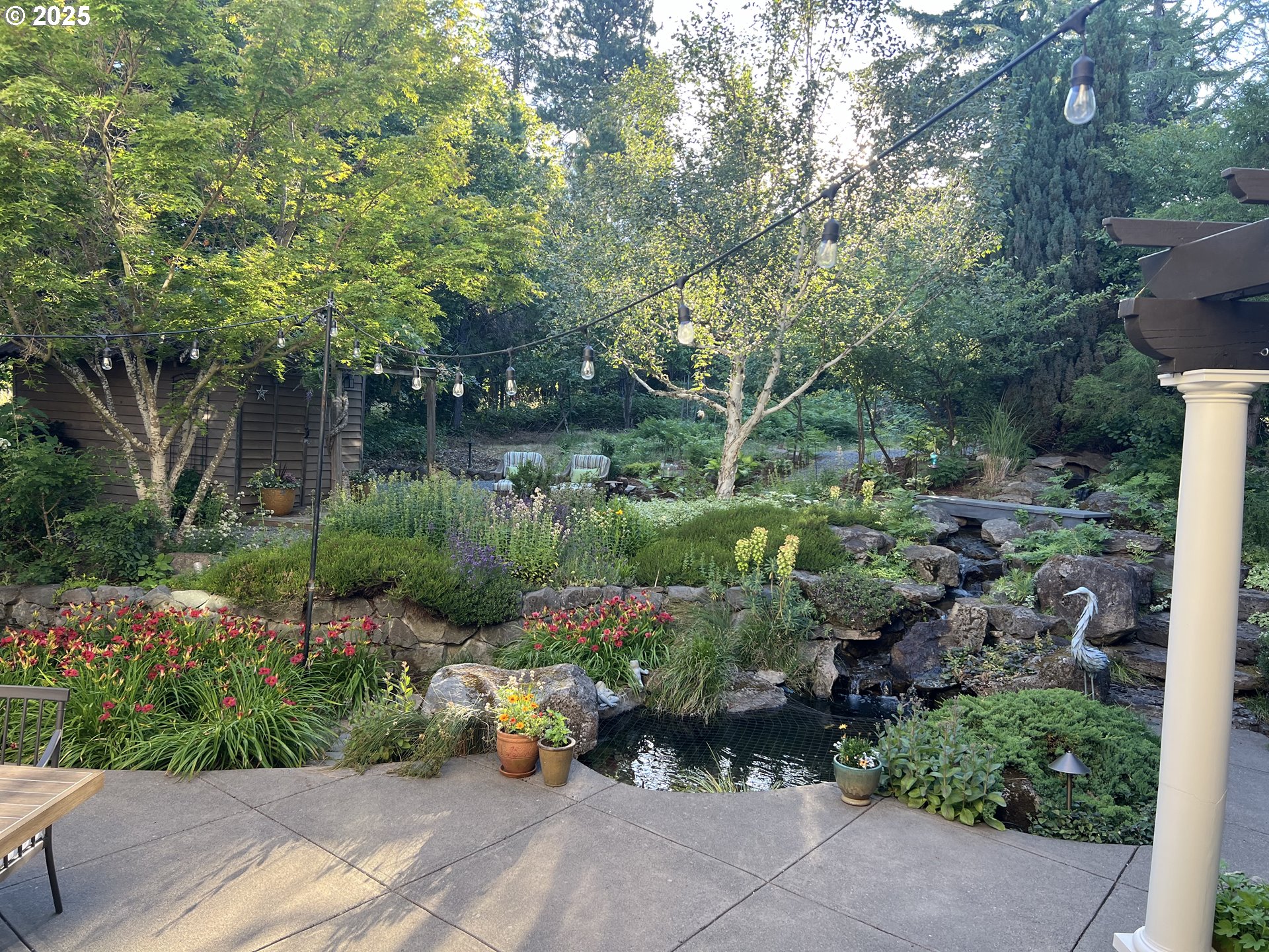 325 RIO VISTA DR