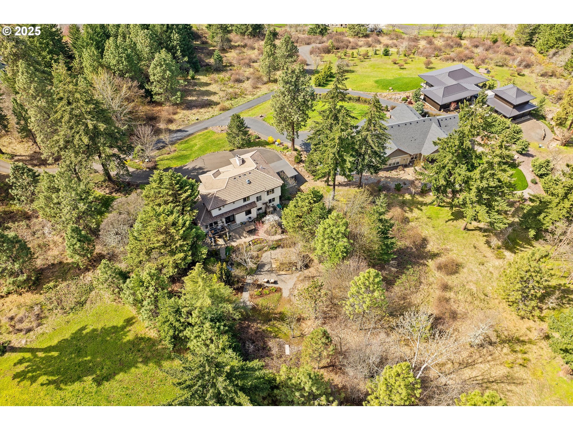 325 RIO VISTA DR