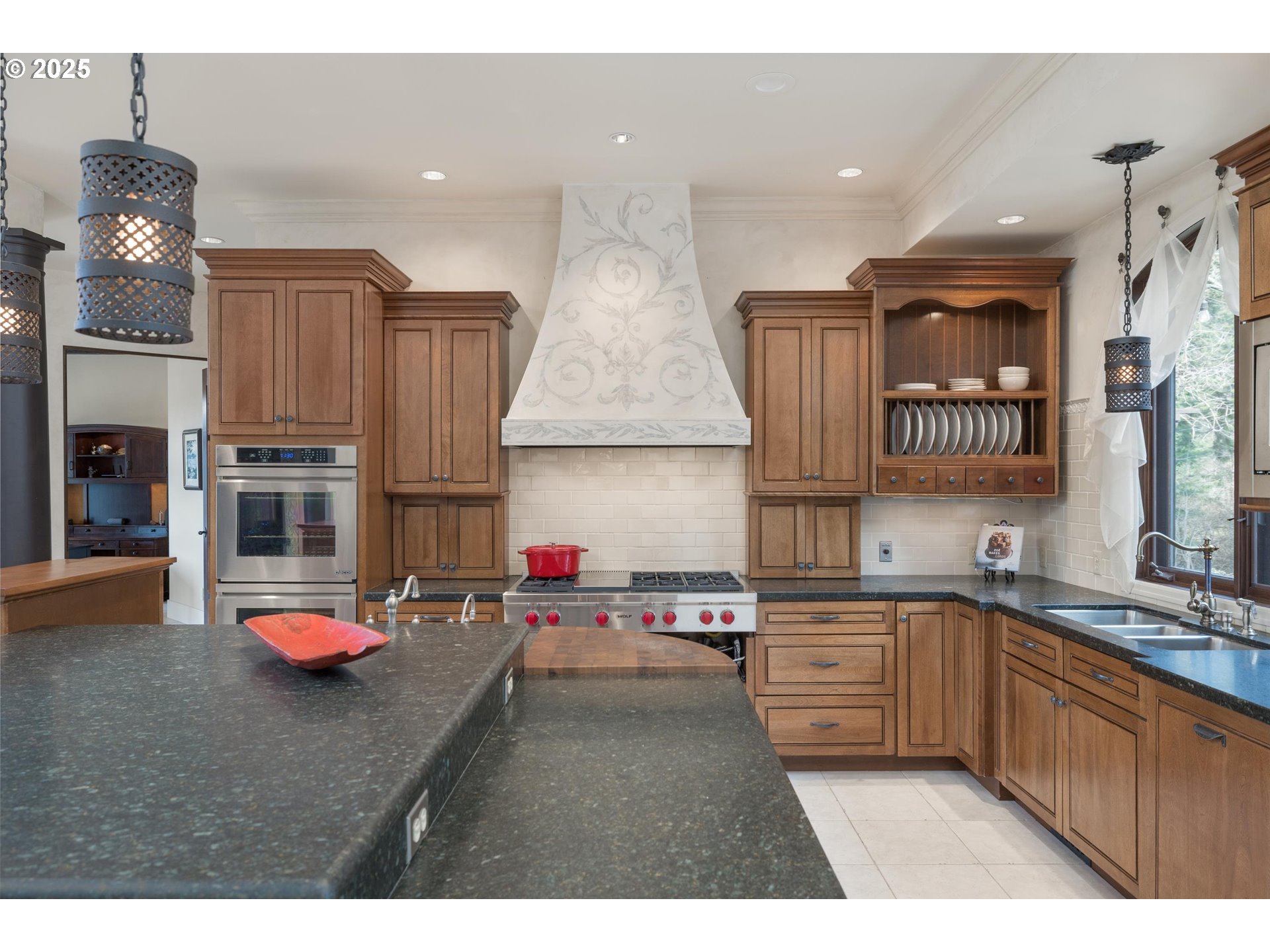 325 RIO VISTA DR