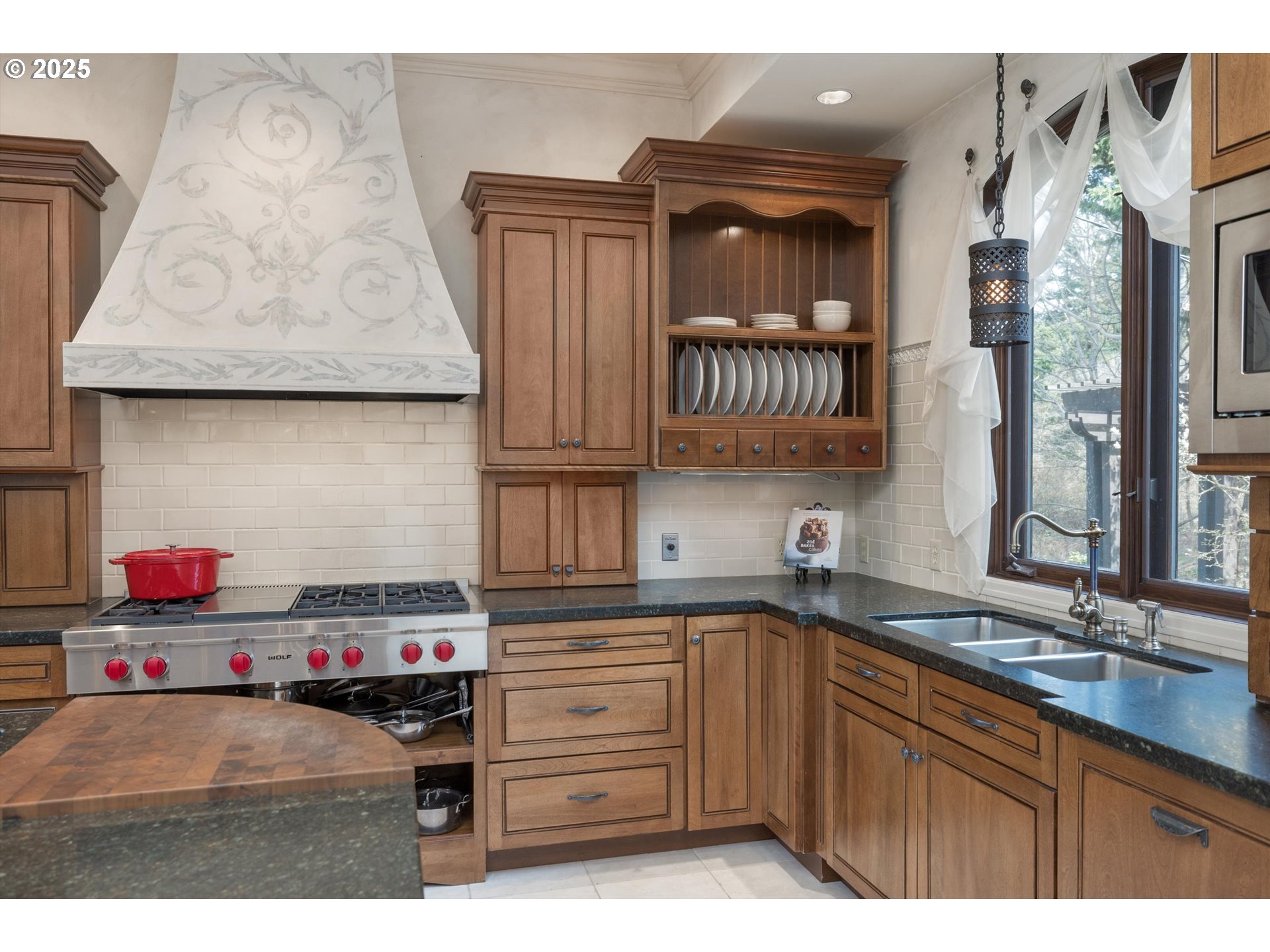 325 RIO VISTA DR