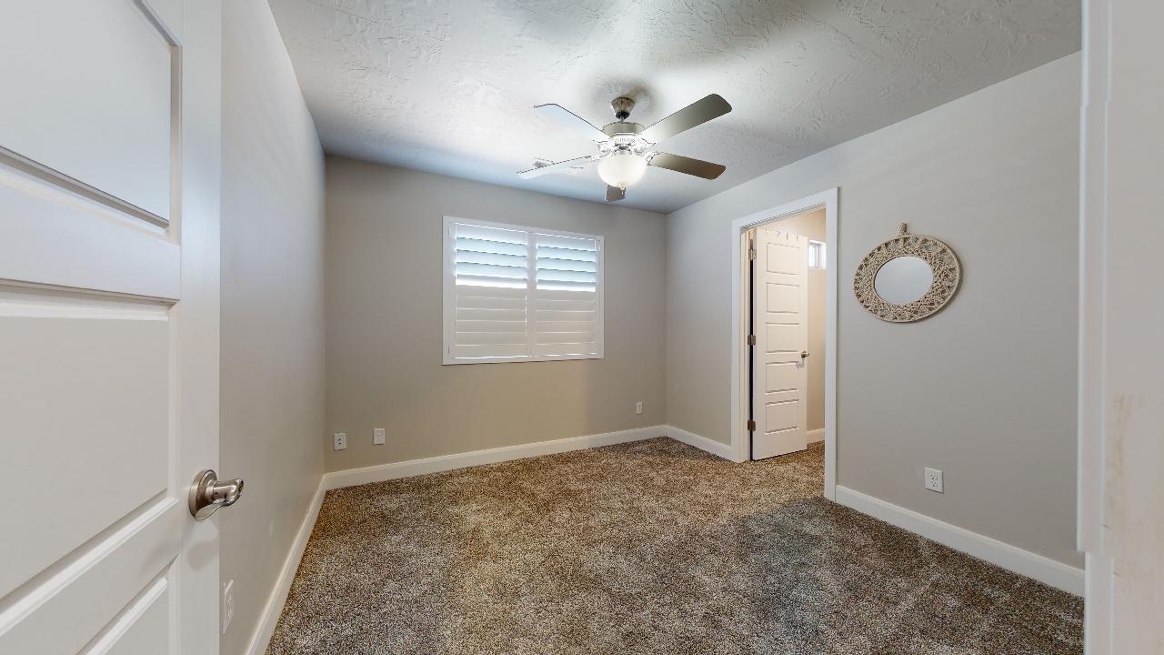 2261 S Tonaquint DR Unit: #48