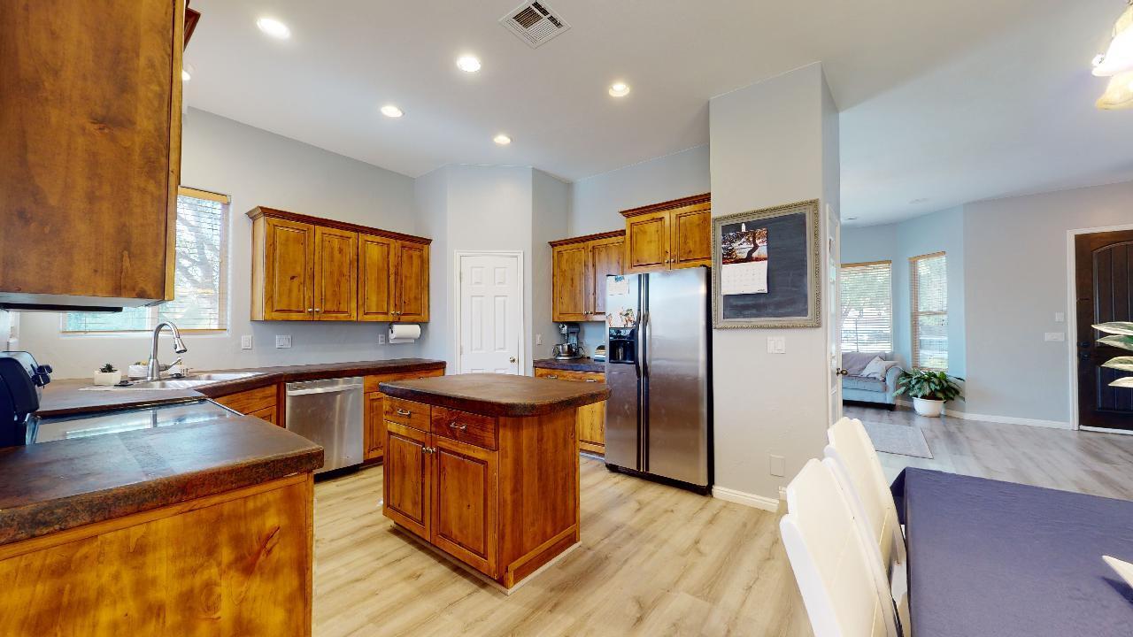 1124 Castle Stone CIR