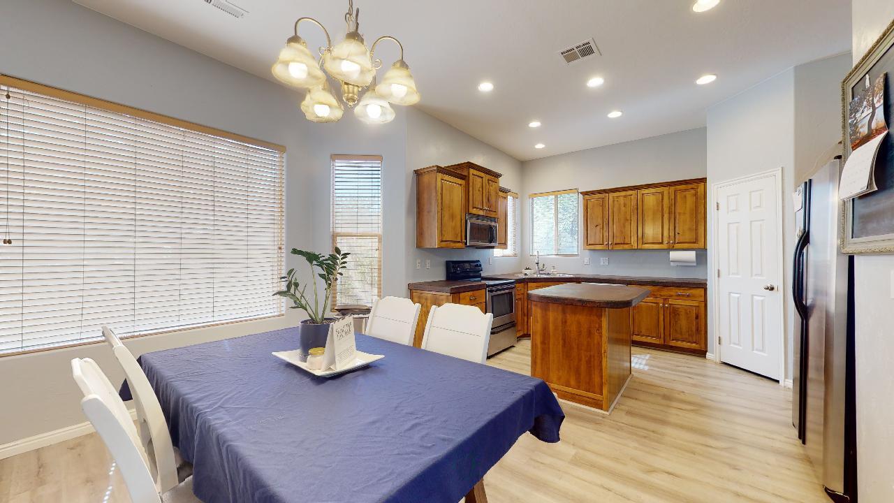 1124 Castle Stone CIR