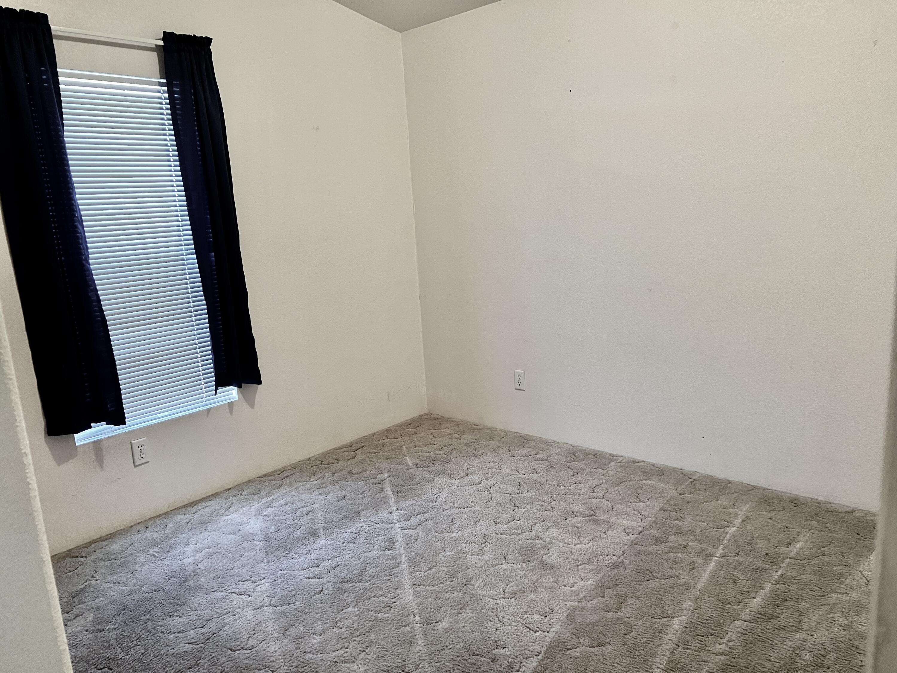 2721 E Riverside DR Unit: #25