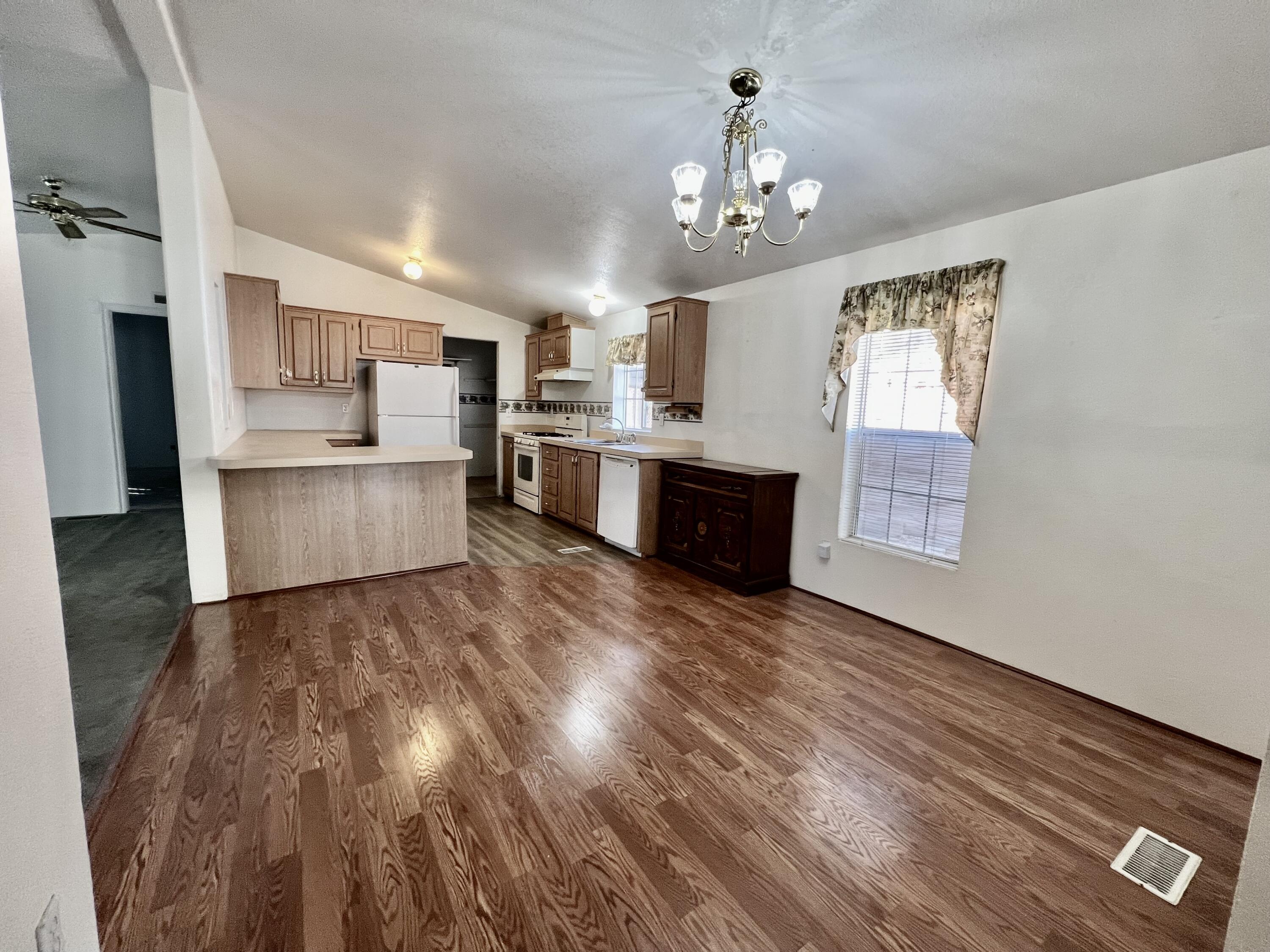 2721 E Riverside DR Unit: #25