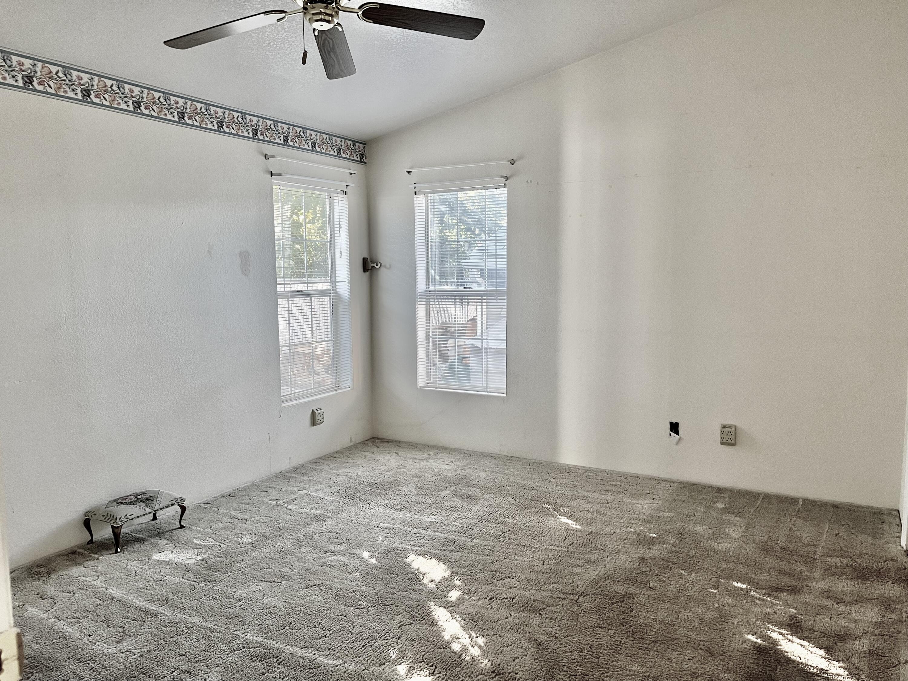 2721 E Riverside DR Unit: #25