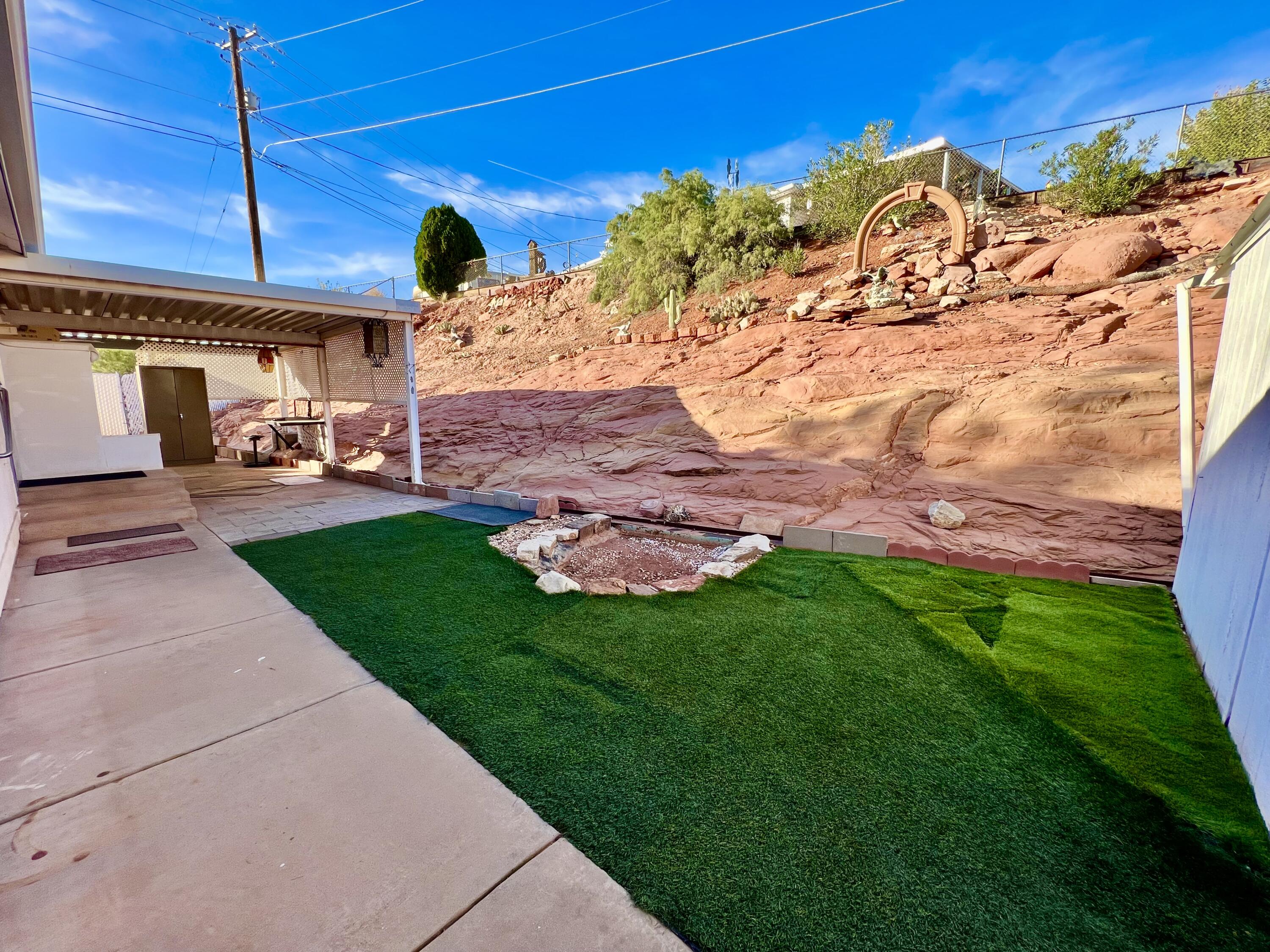 2721 E Riverside DR Unit: #25