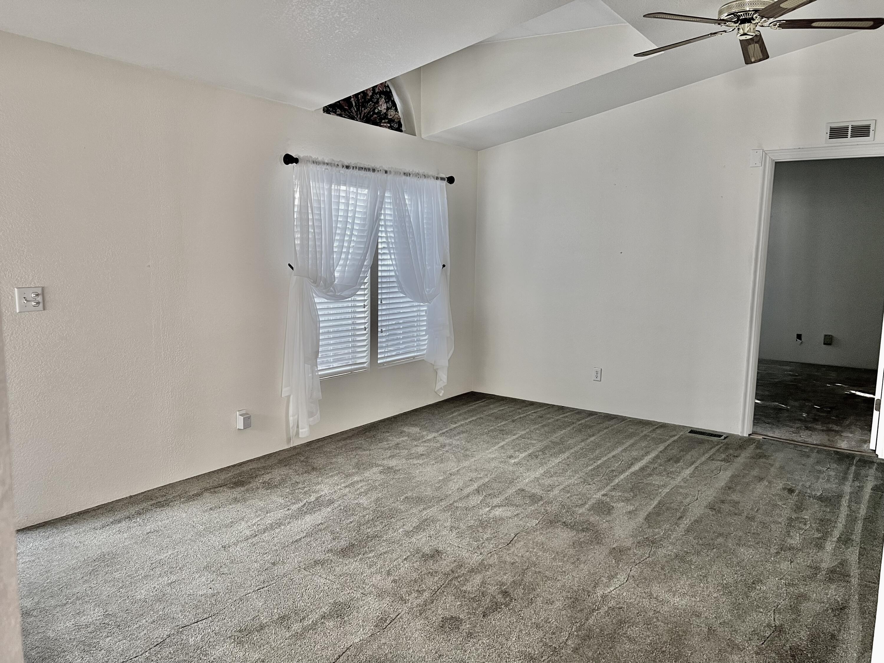 2721 E Riverside DR Unit: #25