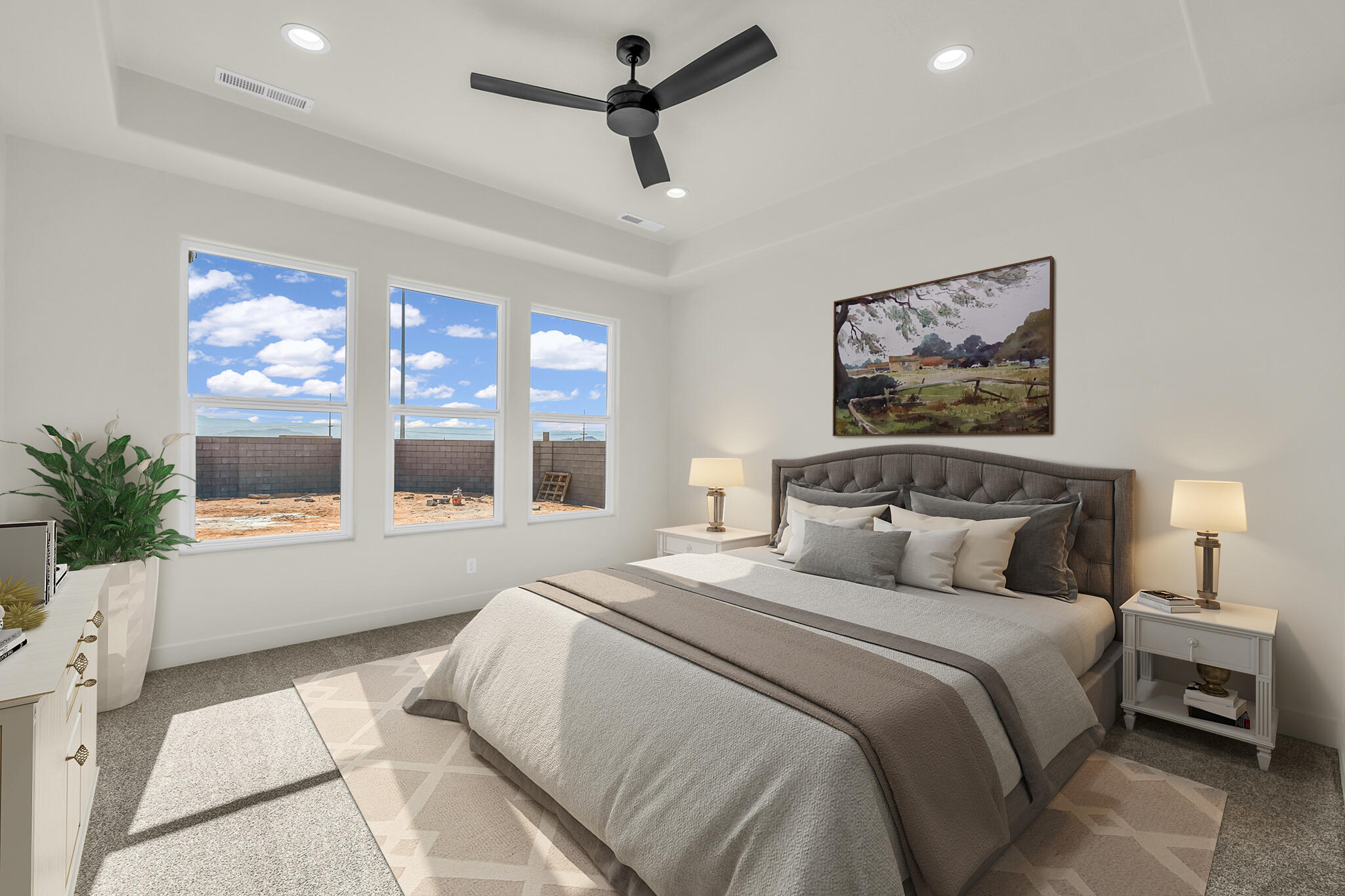 1332 E Mountain Ridge DR