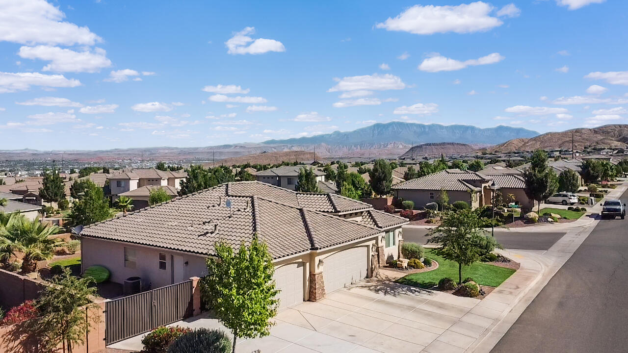 3966 S Sugar Plum Way
