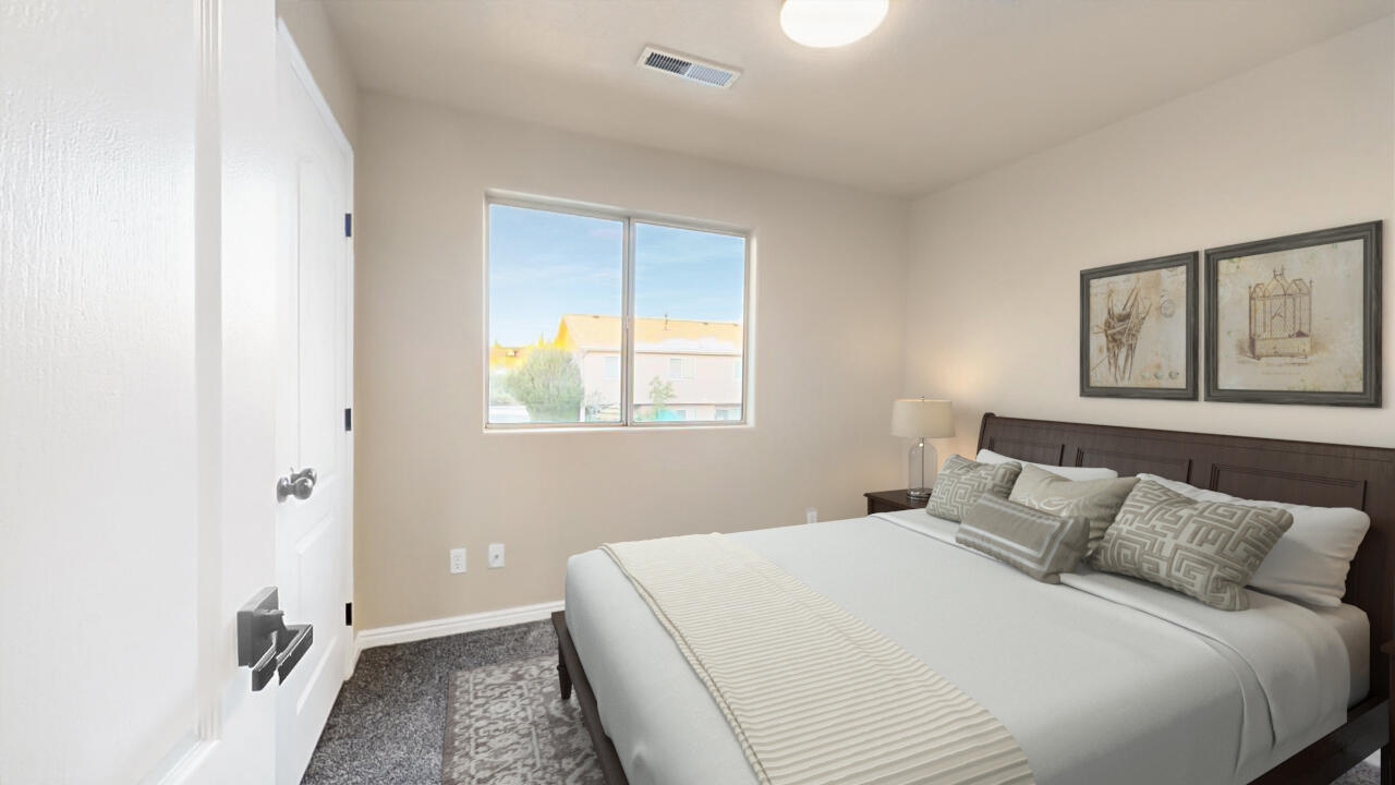 1114 N 1620 W