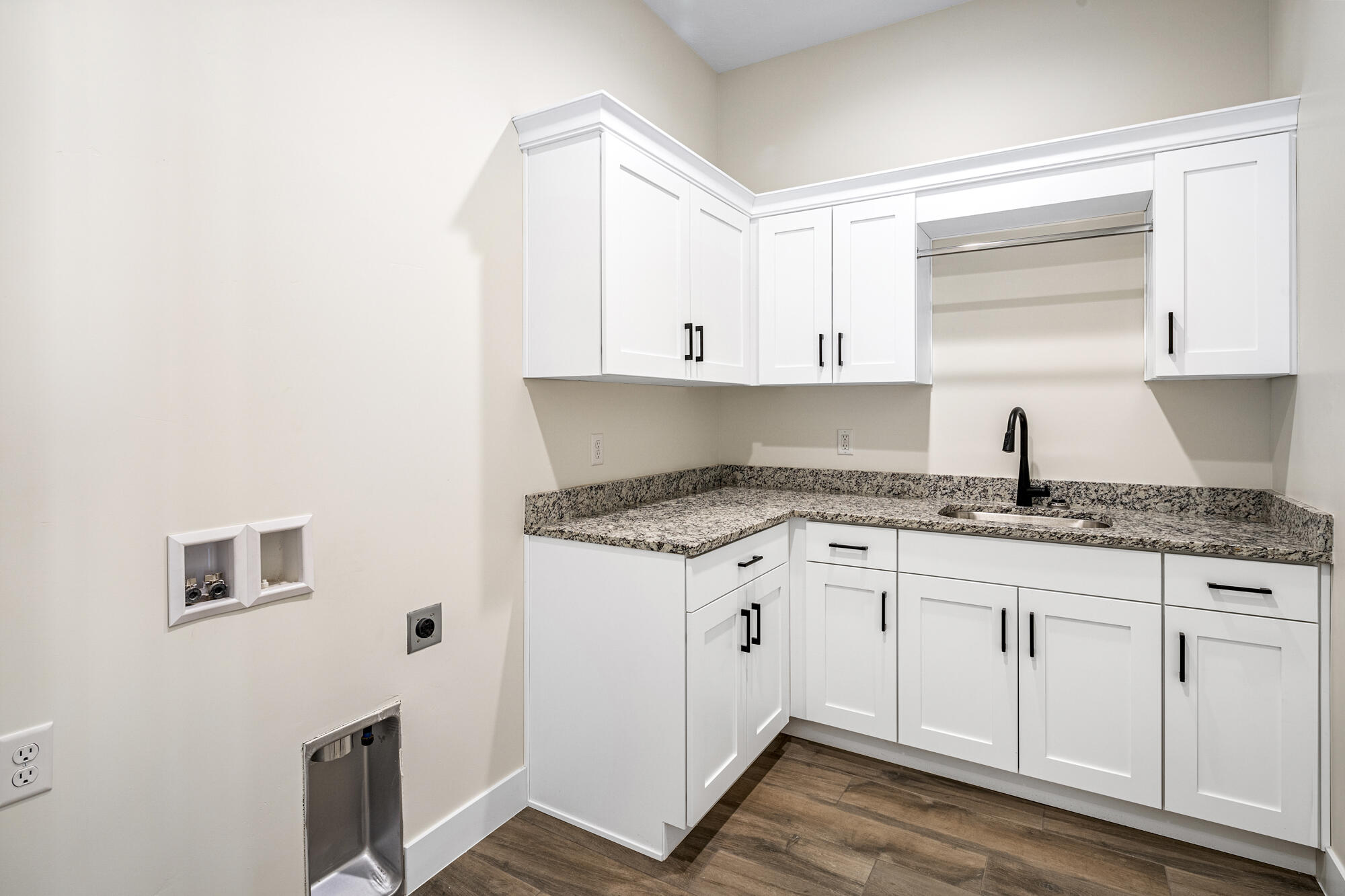 2159 E Sand River LN