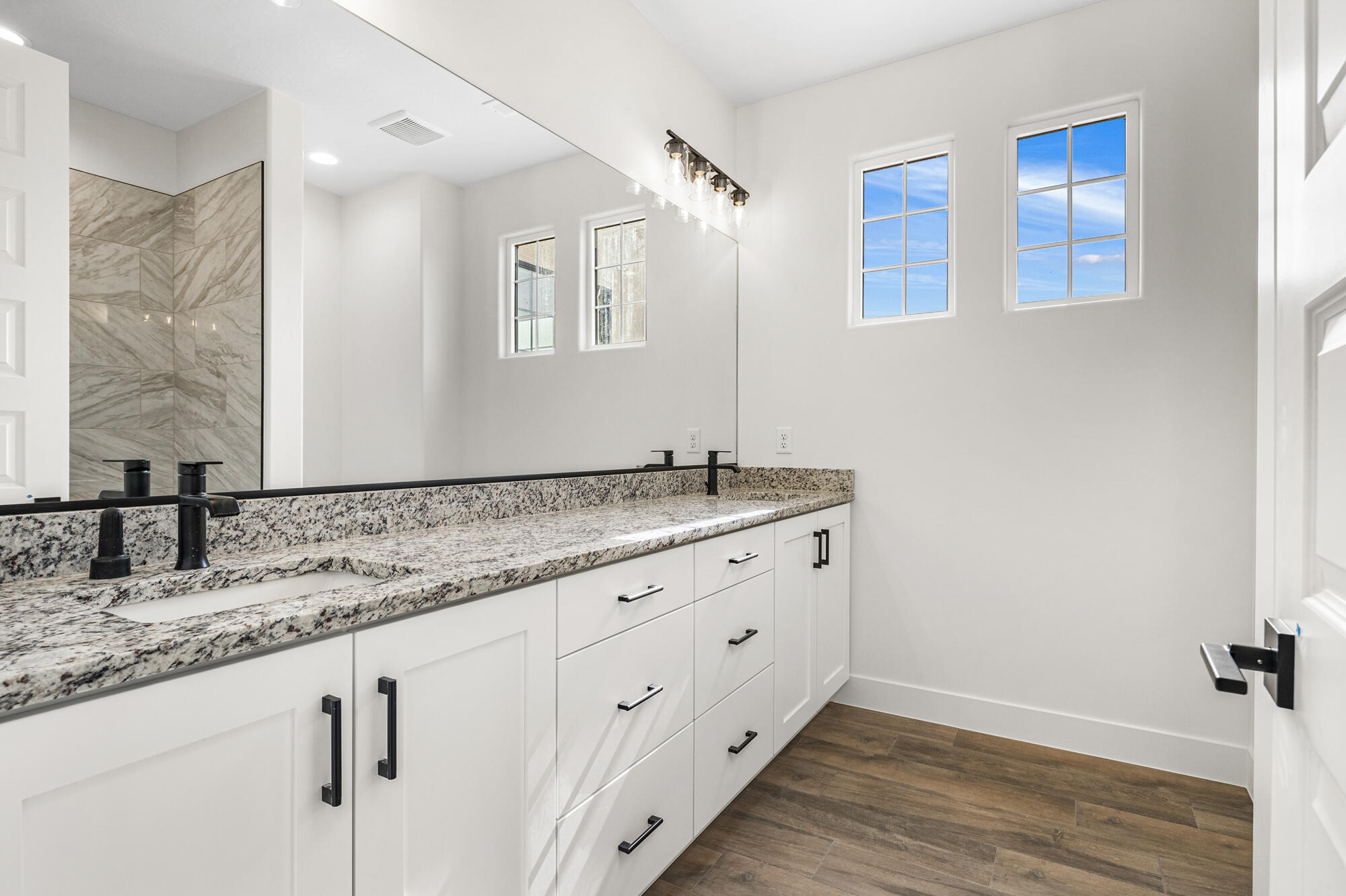 2159 E Sand River LN